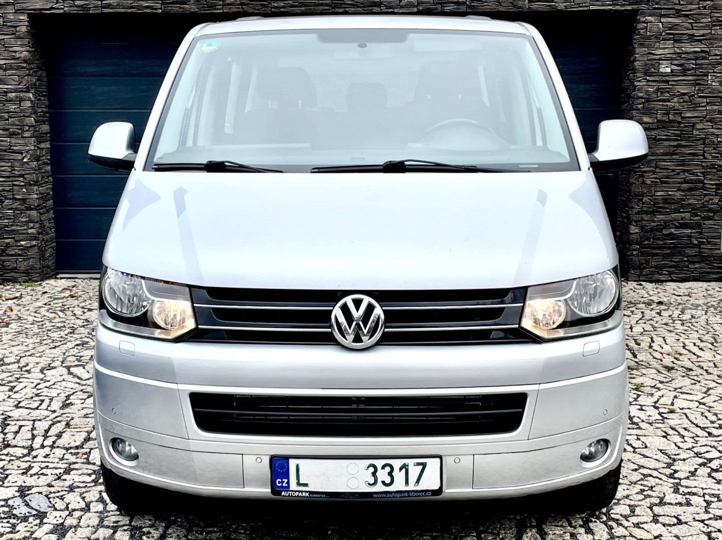 Volkswagen Multivan, 2.0 TDi DSG Webasto + rozvody - fotka 2