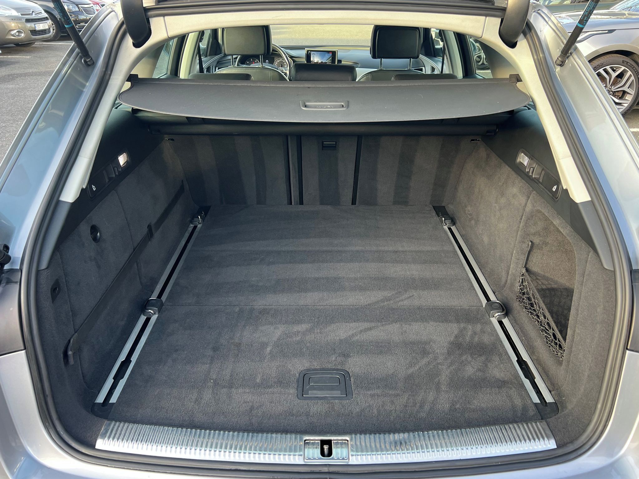 Audi A6, 2.0 TDI 110kW SERVIS  ZÁRUKA - fotka 6