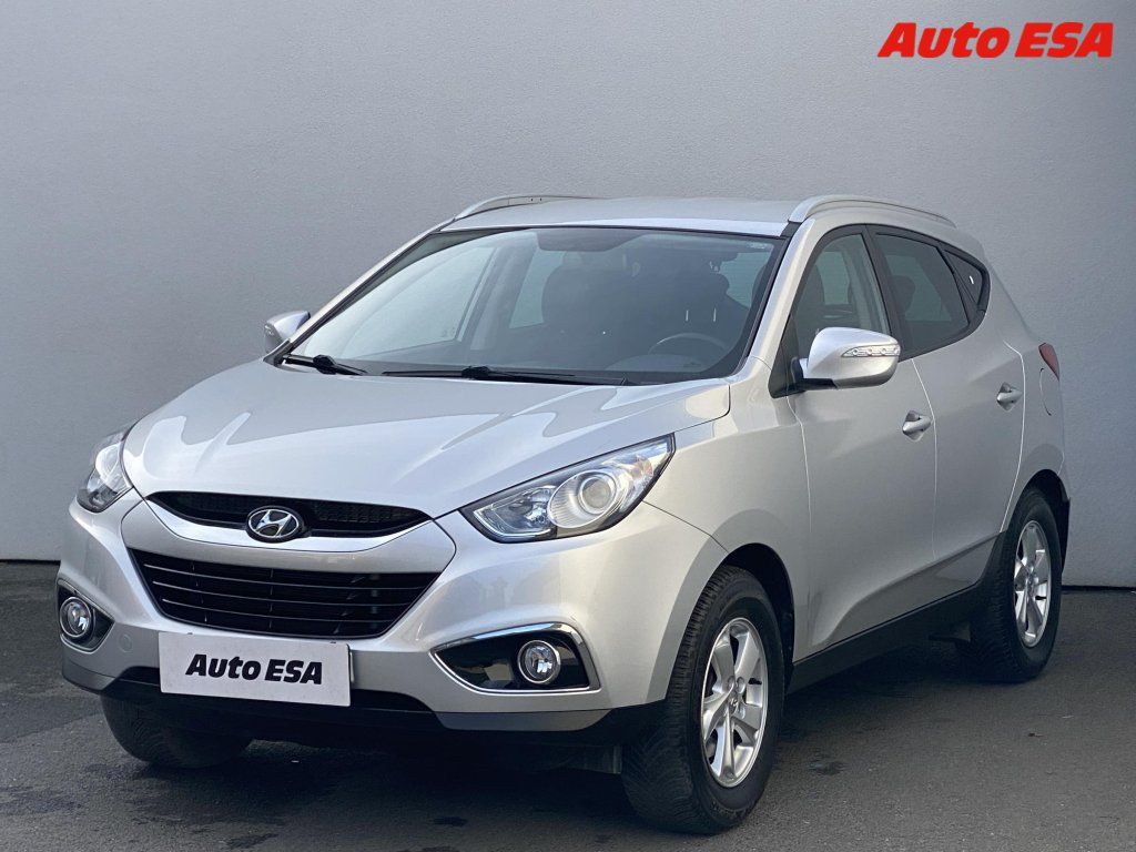 Hyundai ix35, 2.0 CRDi 4x4,AC - fotka 3