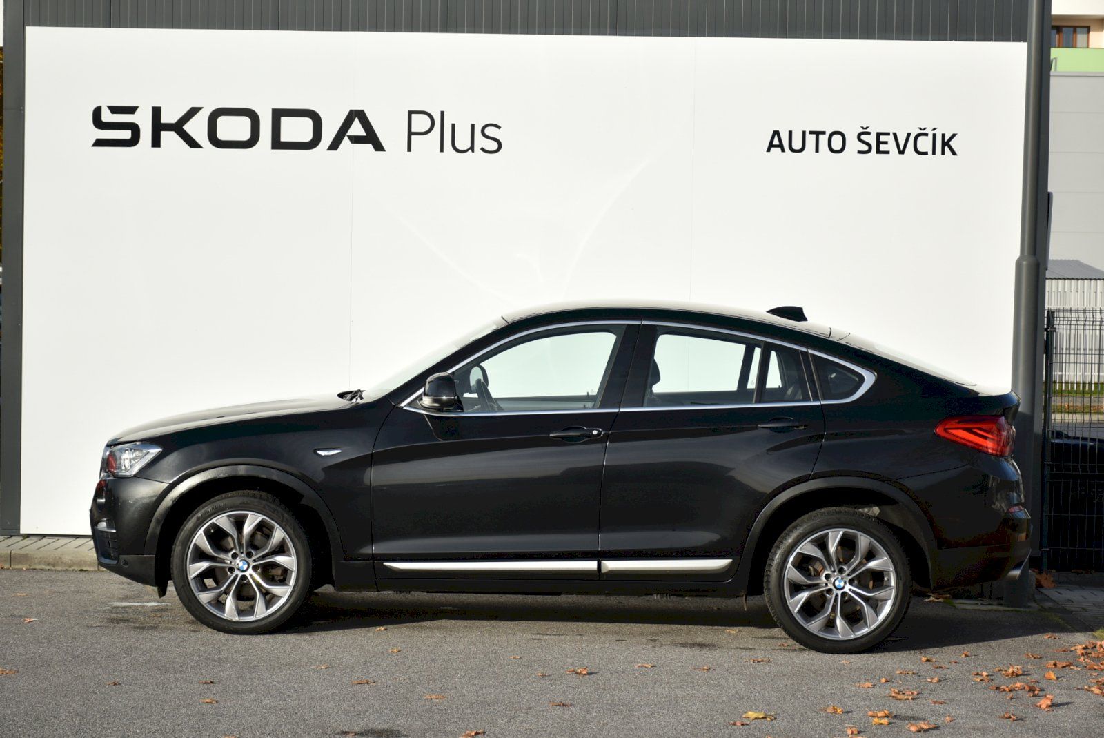 BMW X4, 2.0d 140kW xDrive - fotka 3