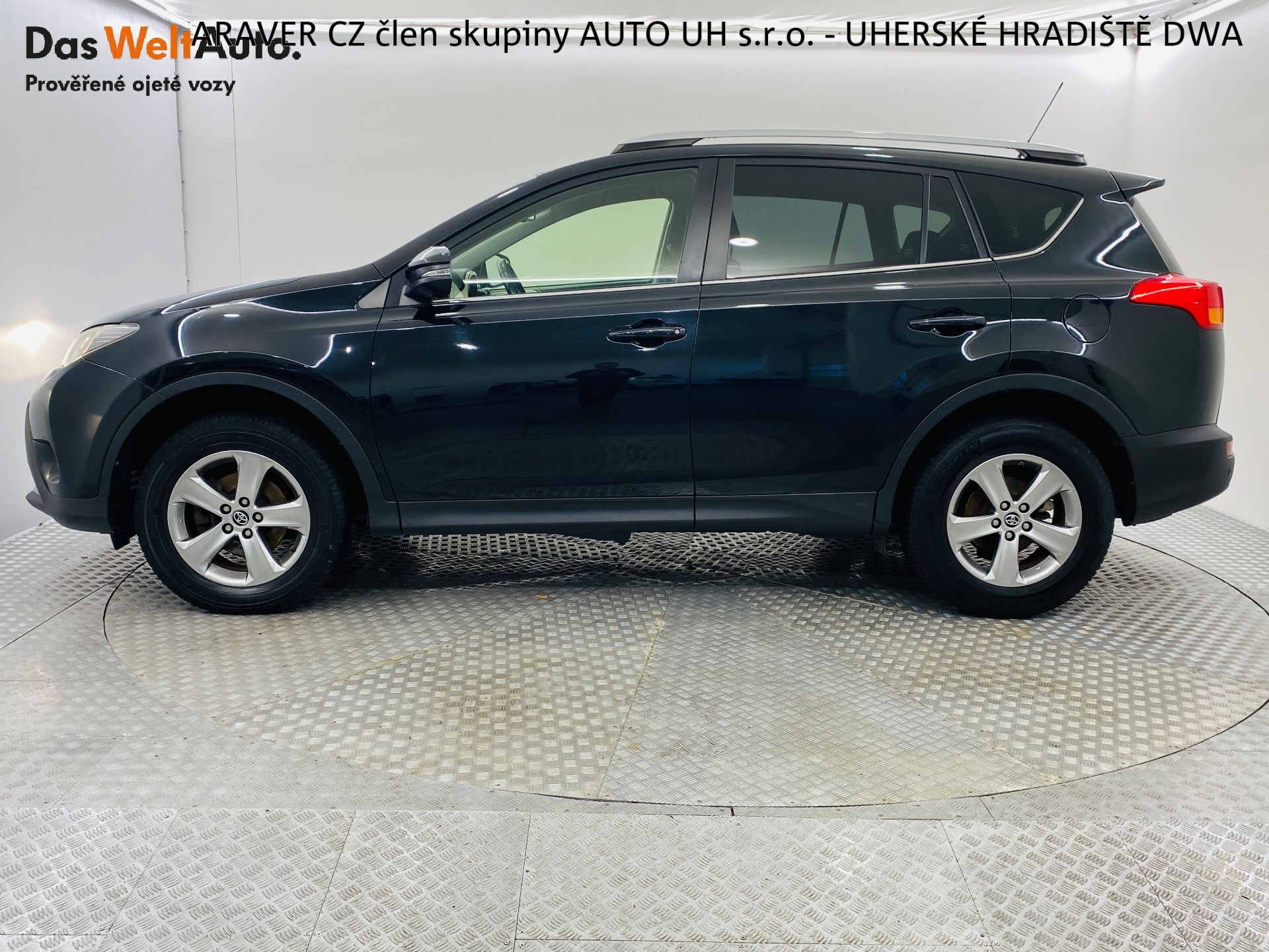 Toyota Rav4, 2.0 VVT-i 4X4 - fotka 3