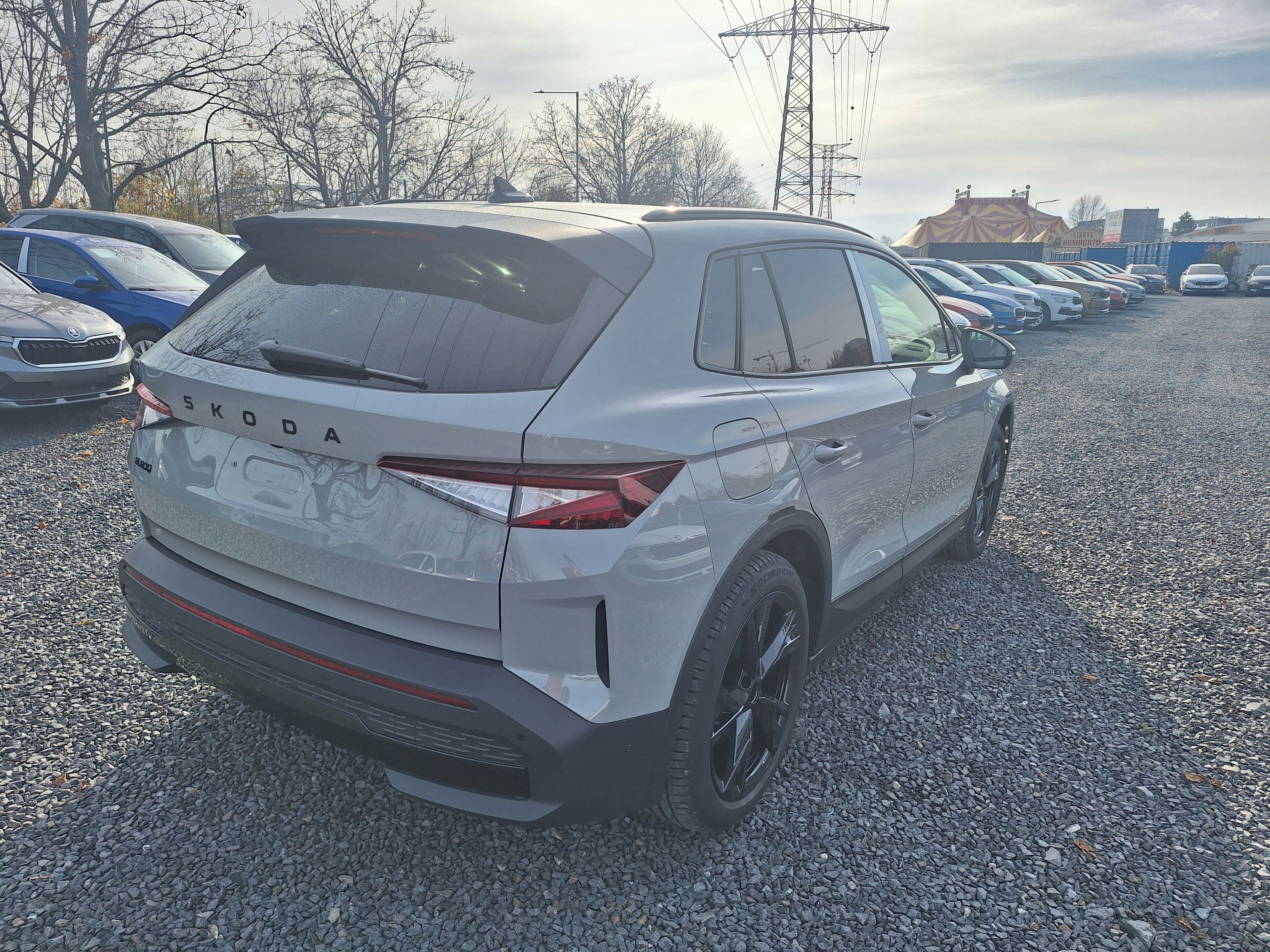 Škoda Elroq, RS 84 kWh 250 kW 4x4 - fotka 6