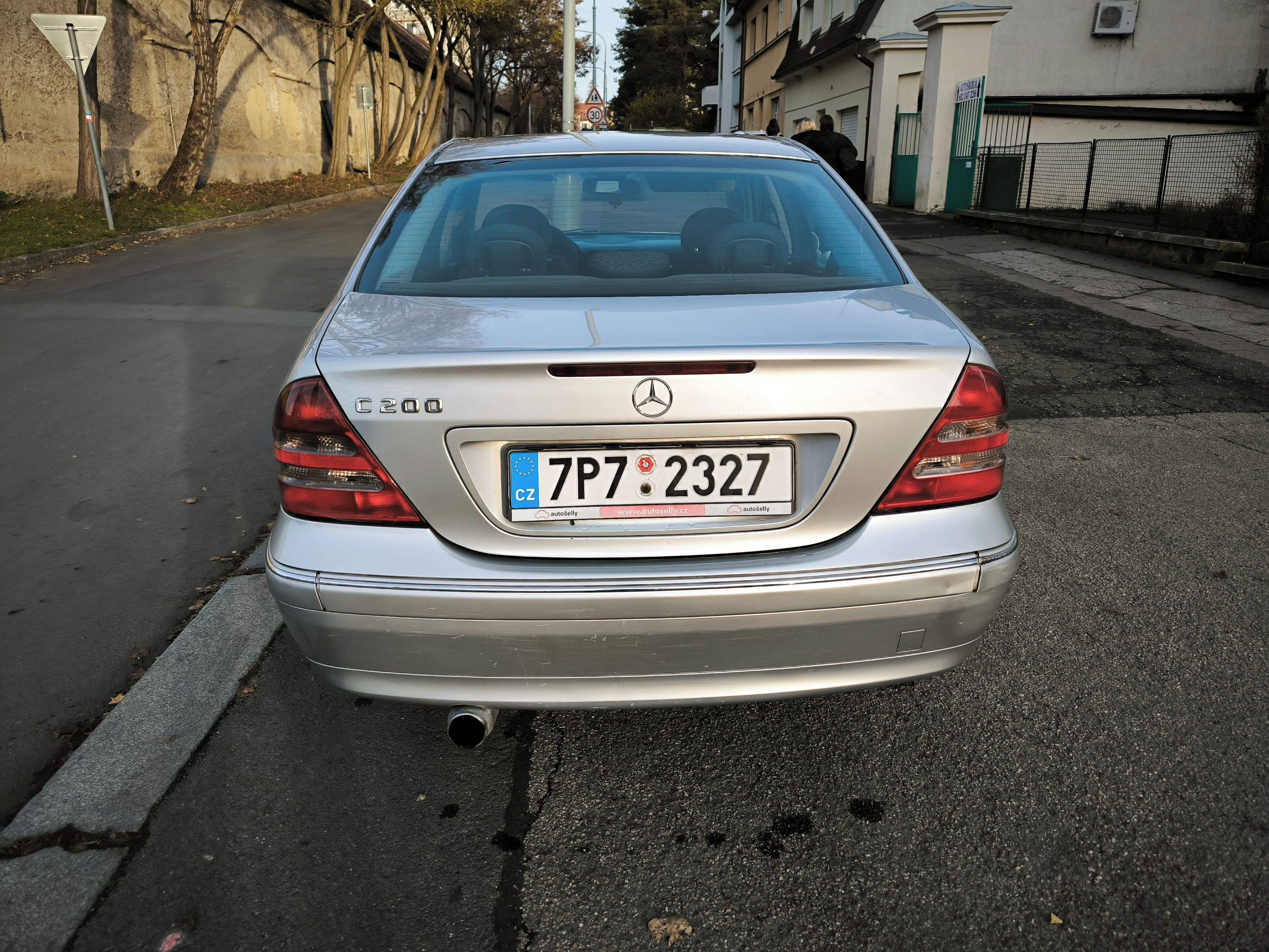 Mercedes-Benz Třídy C, 220CDi klima Tempomat alu - fotka 5