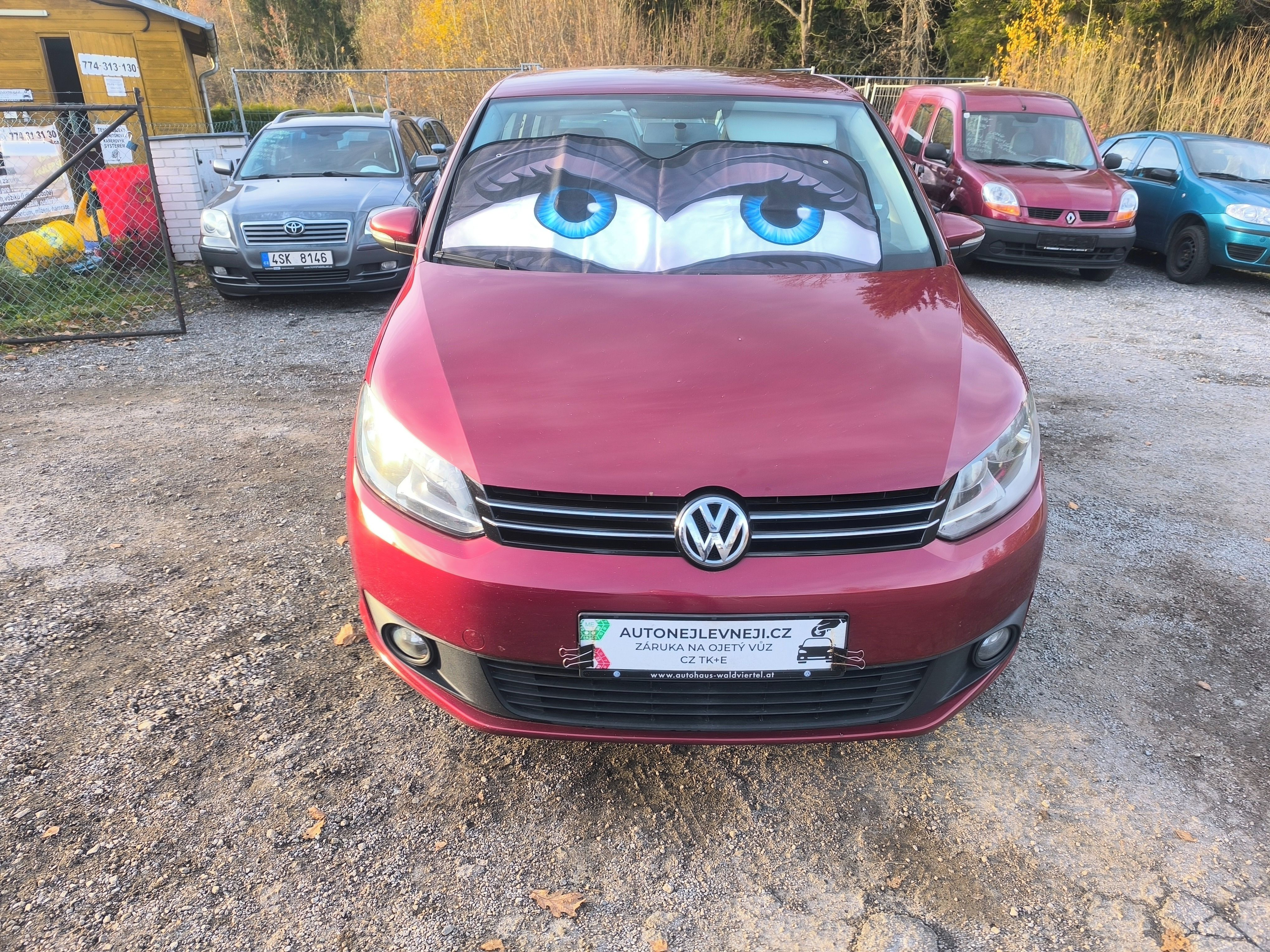 Volkswagen Touran, TDI,PĚKNÝ,185TKM,SERVISKA,CENA - fotka 2