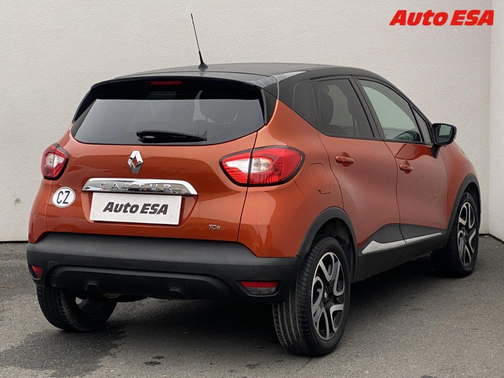 Renault Captur, 1.2 TCe,Intense,AT,navi - fotka 4