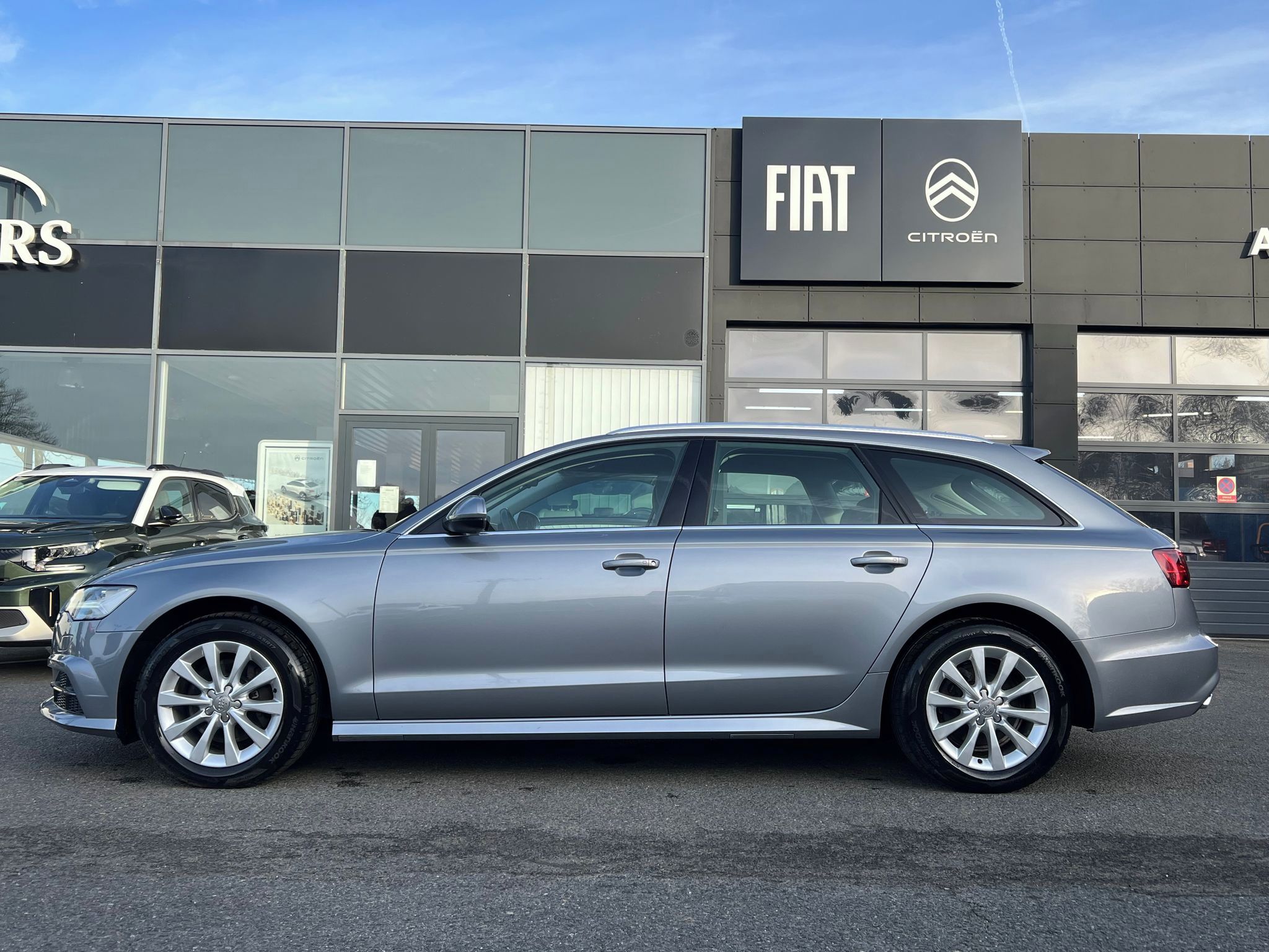 Audi A6, 2.0 TDI 110kW SERVIS  ZÁRUKA - fotka 4