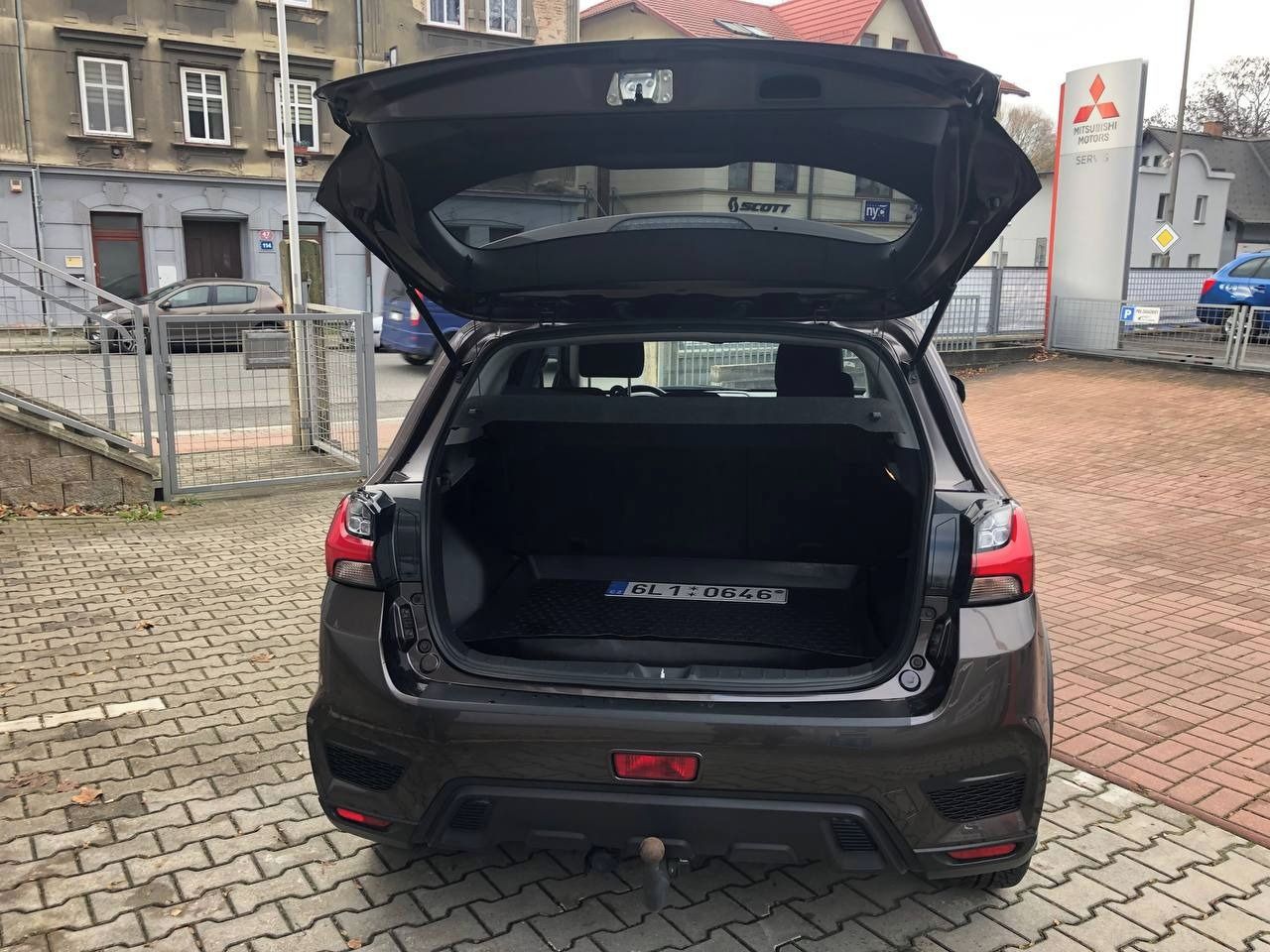 Mitsubishi ASX, 2.0 INTENSE CVT 4WD - fotka 6
