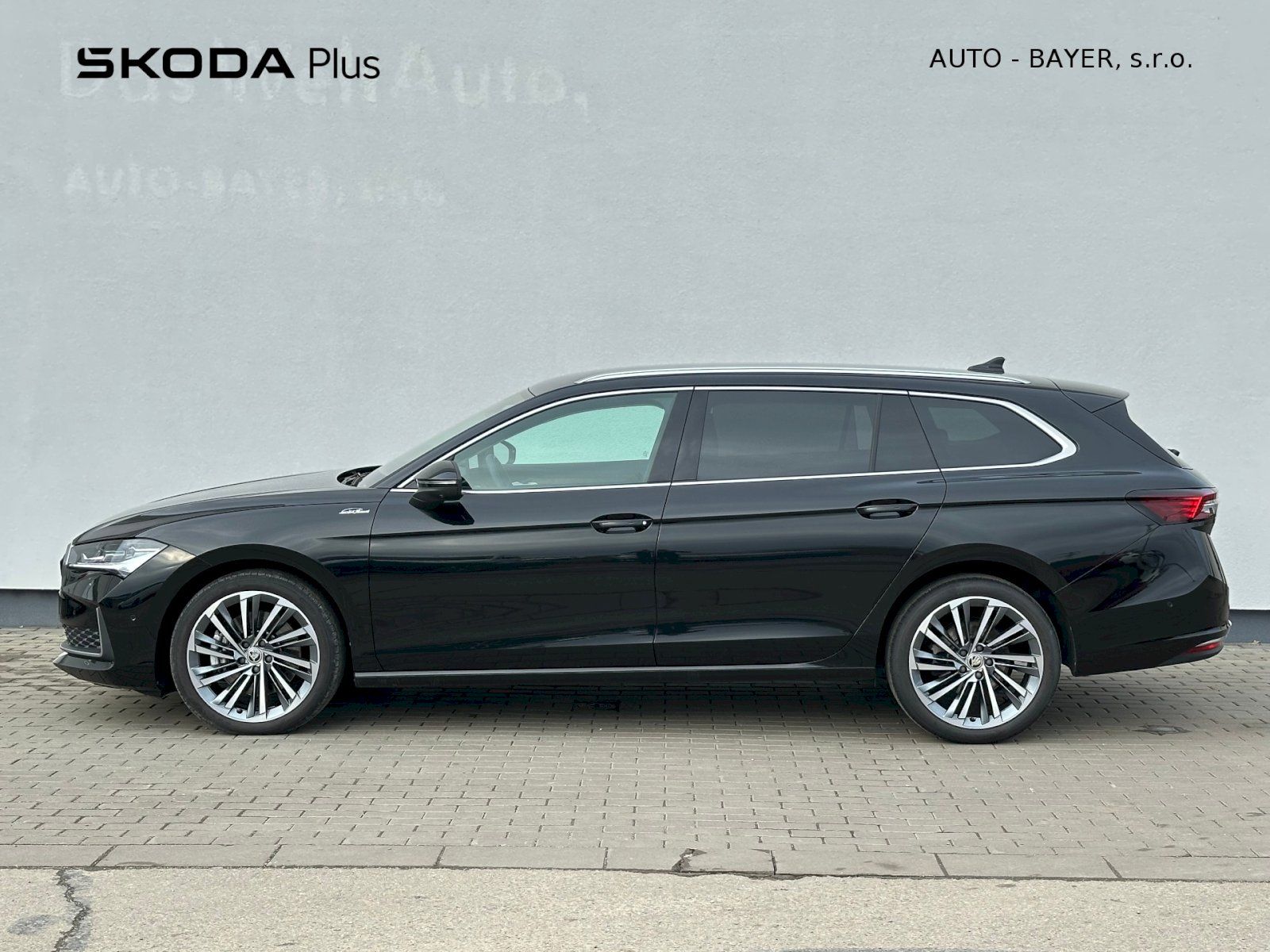 Škoda Superb, L K 2,0 TDI 142 kW 7-stup. aut - fotka 3