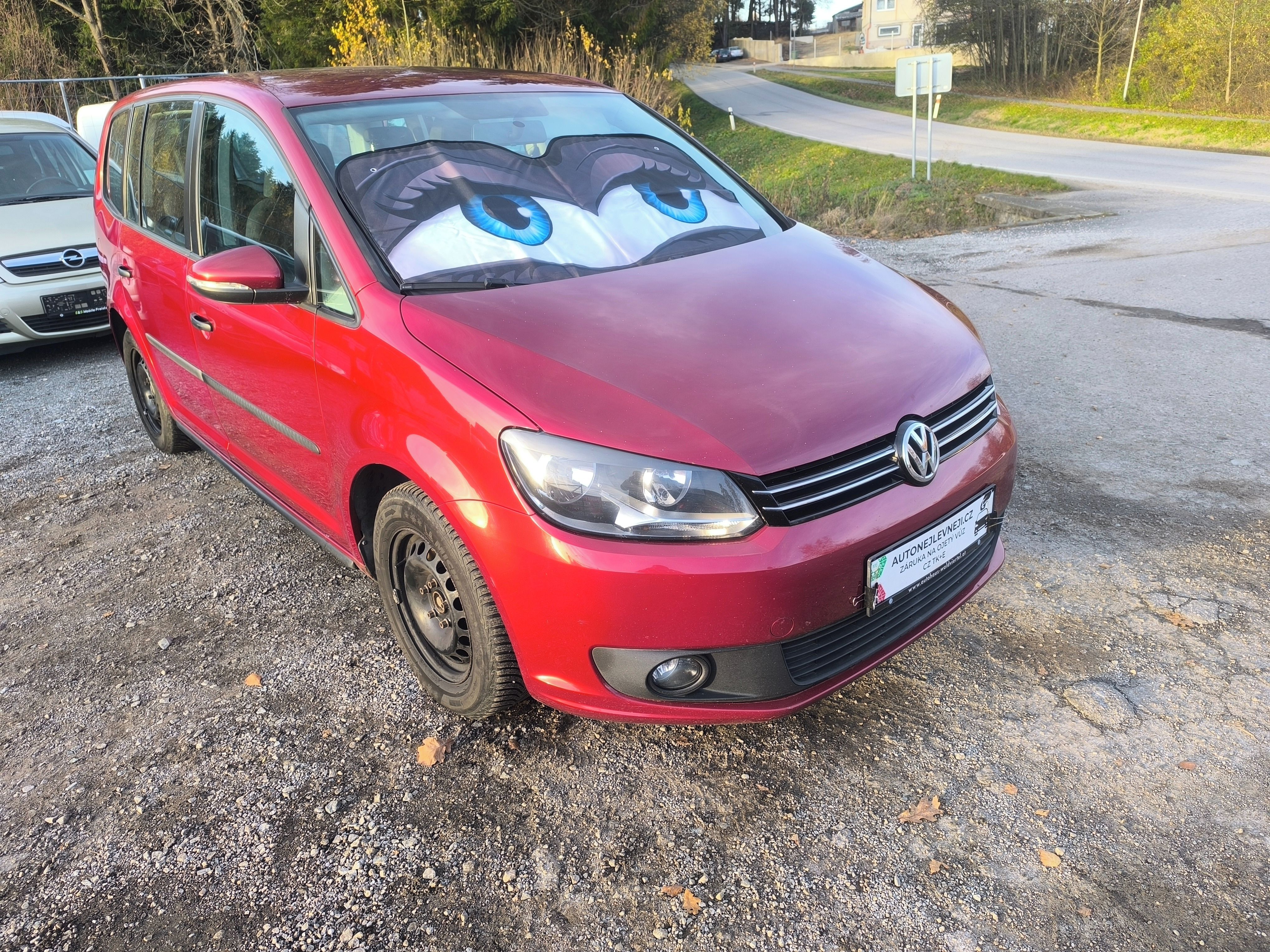 Volkswagen Touran, TDI,PĚKNÝ,185TKM,SERVISKA,CENA