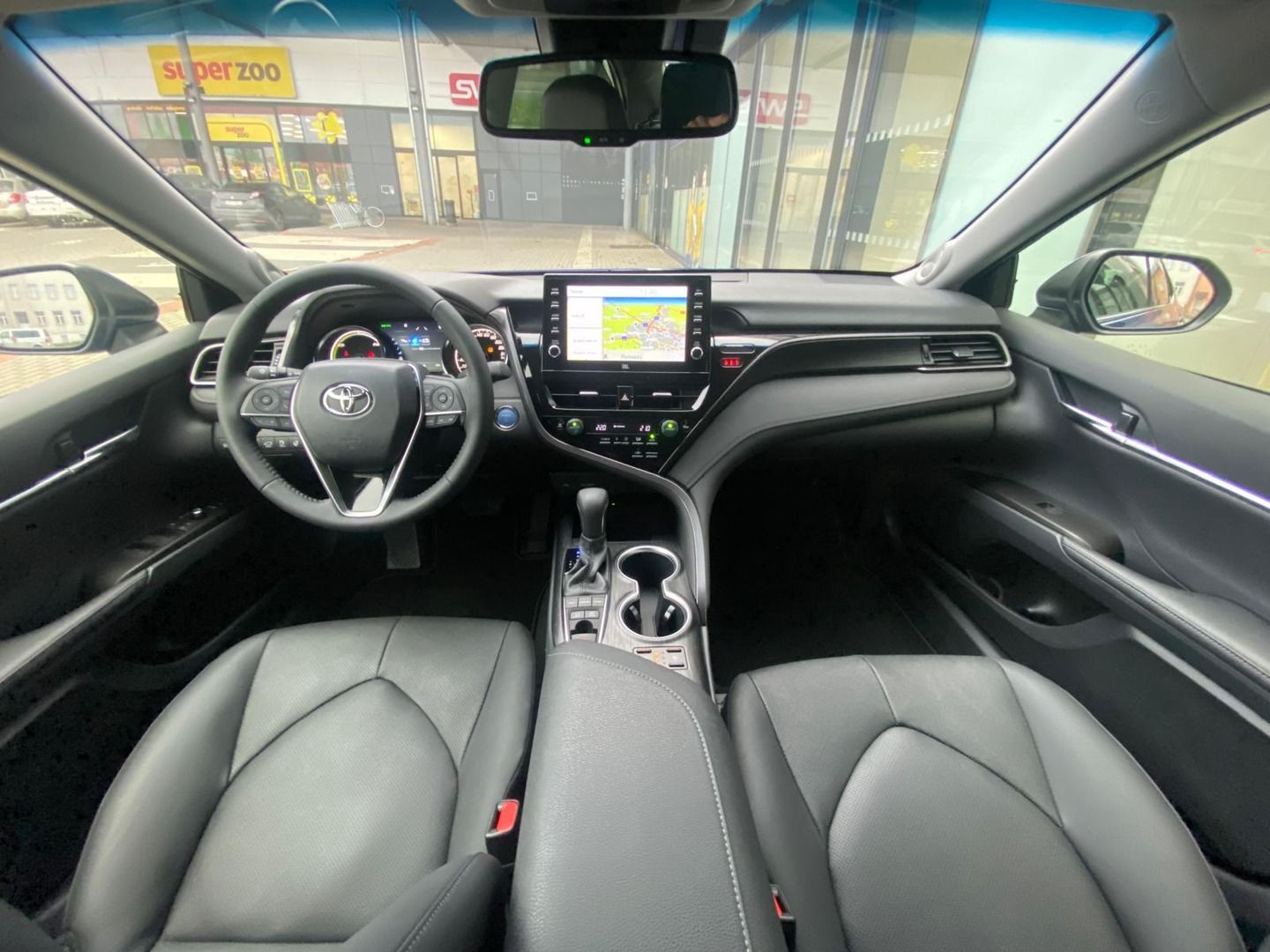Toyota Camry, 2,5 Hybrid Executive VIP - fotka 3