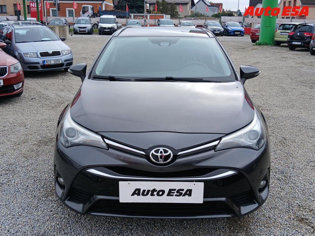 Toyota Avensis, 2.0 D-4D,ČR,Trend - fotka 2