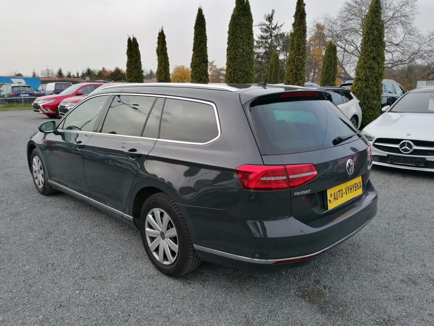 Volkswagen Passat, 2.0 TDi DSG Highline,LED - fotka 4