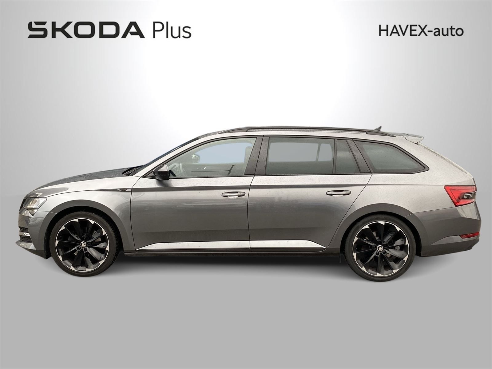Škoda Superb, Combi 2.0 TDI DSG Sportline - fotka 3