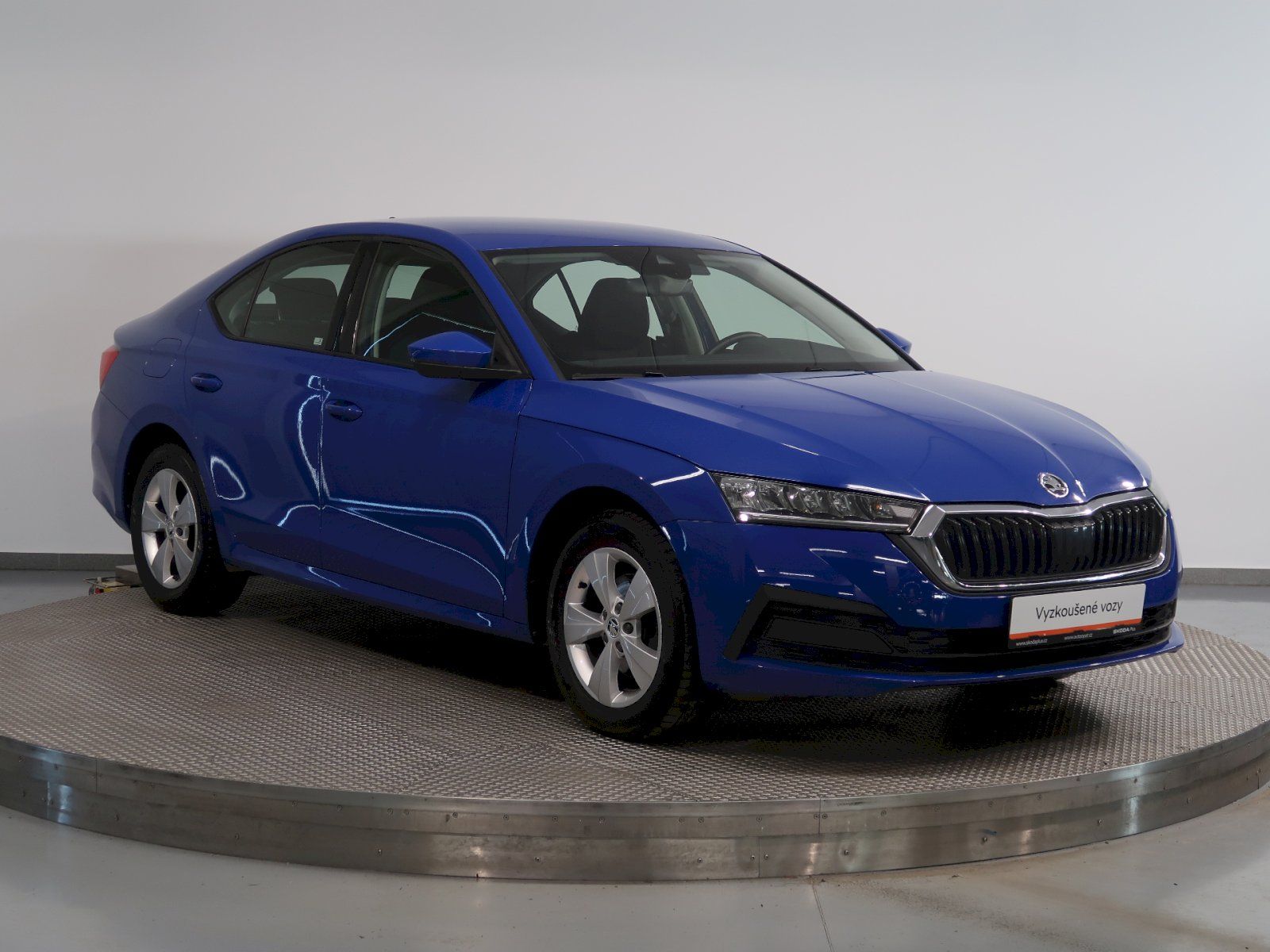 Škoda Octavia, ACTIVE 2.0TDI 85KW - fotka 6