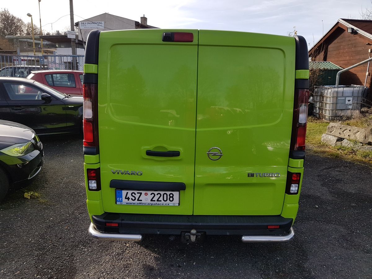 Opel Vivaro, 1.6BiCDTi 92KW L1H2 ČR 6MÍST - fotka 5