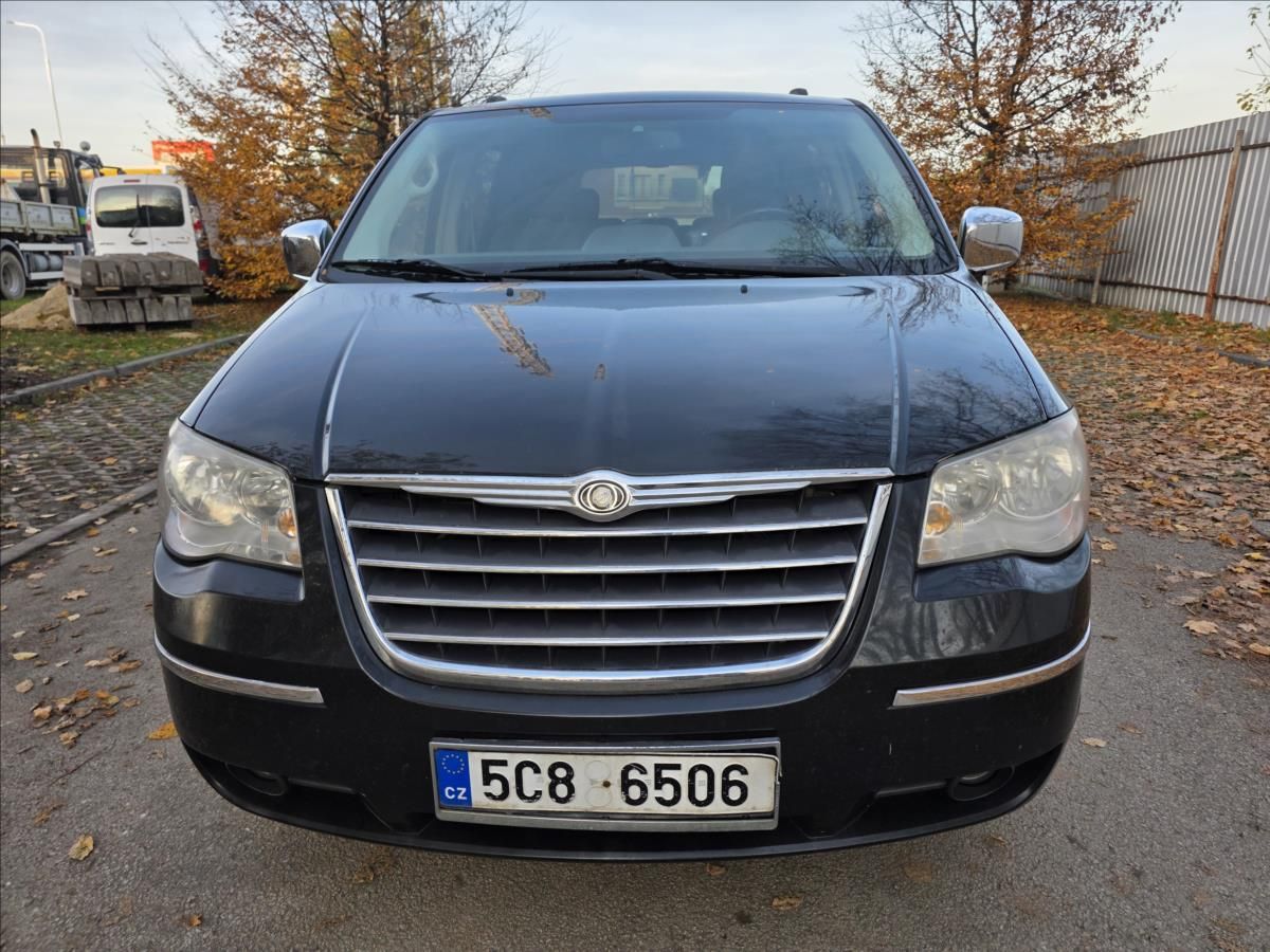 Chrysler Grand Voyager, 2,8 2.8CRD 120KW 7.MÍST  2.8CR - fotka 2