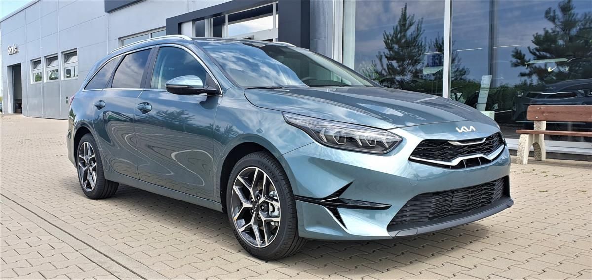 Kia Cee´d, 1,5 T-GDI TOP+Business - fotka 5