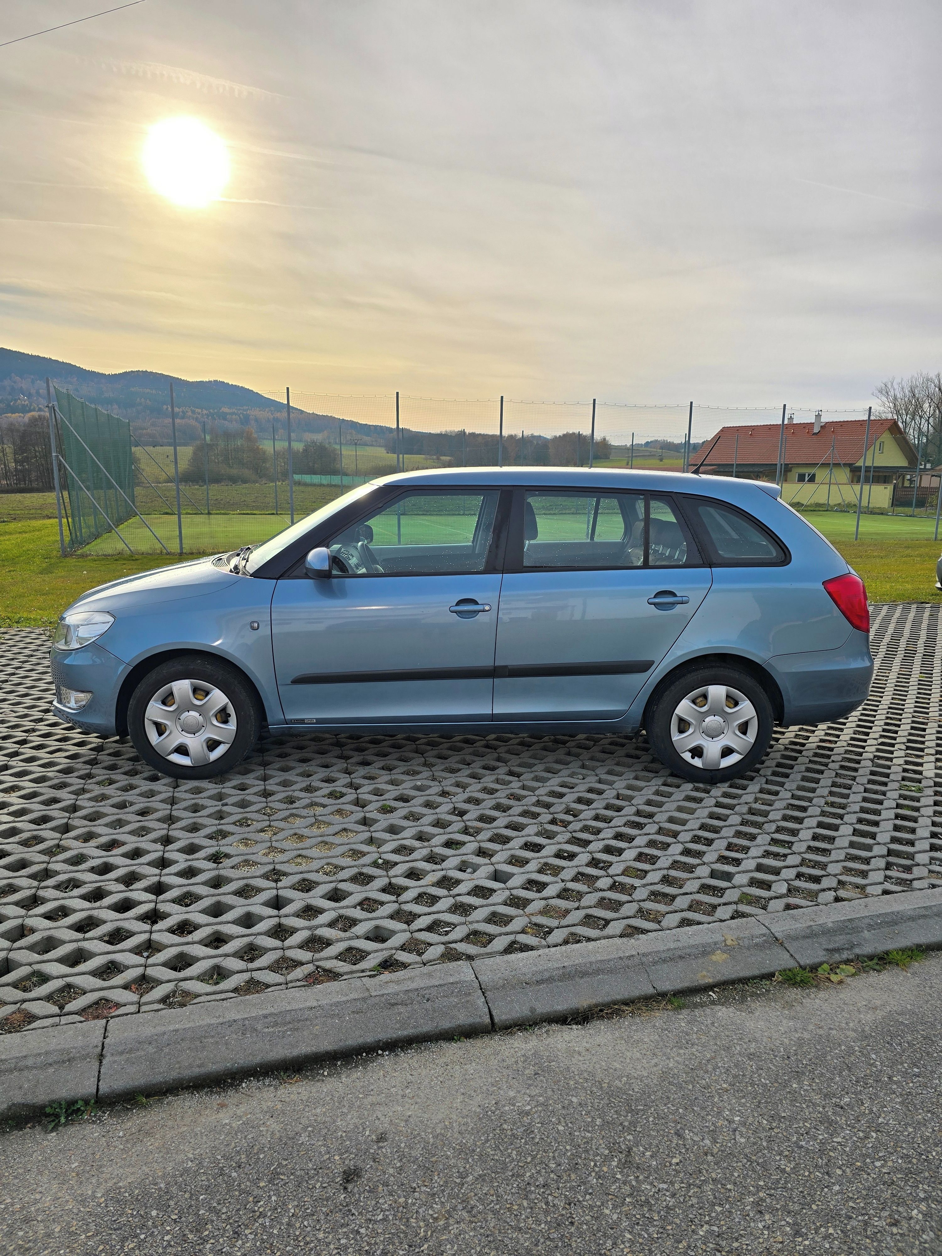 Škoda Fabia, 1.2 TSI Combi Ambition - fotka 4