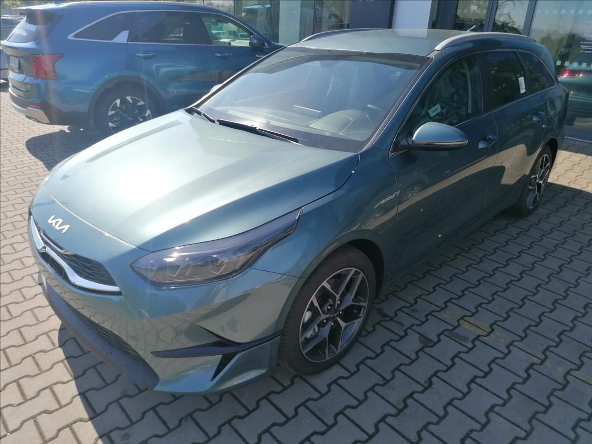 Kia Cee´d, 1,5 T-GDi TOP+ Business - fotka 2