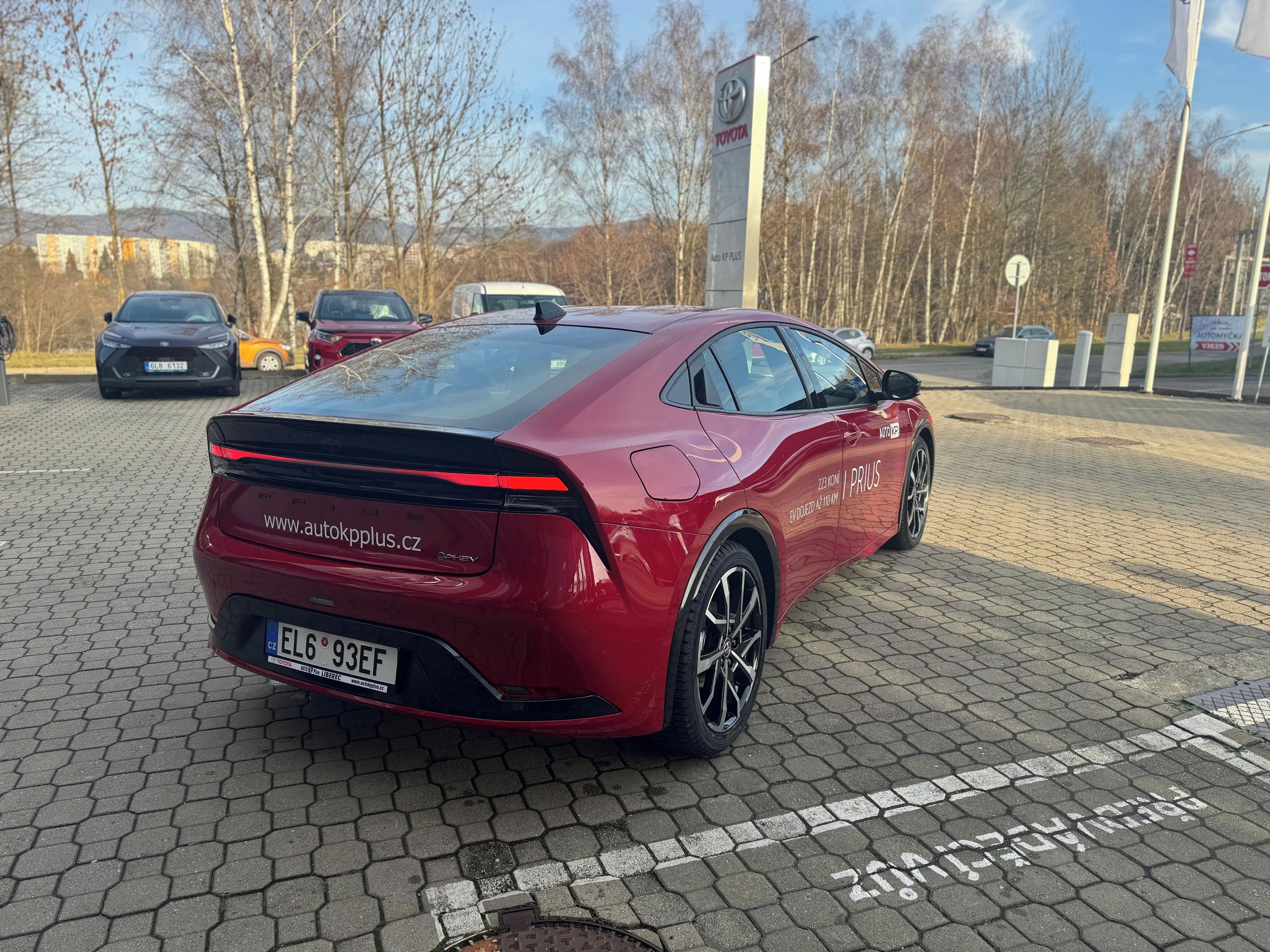 Toyota Prius, 2,0 PHEV 223k Prestige - fotka 6