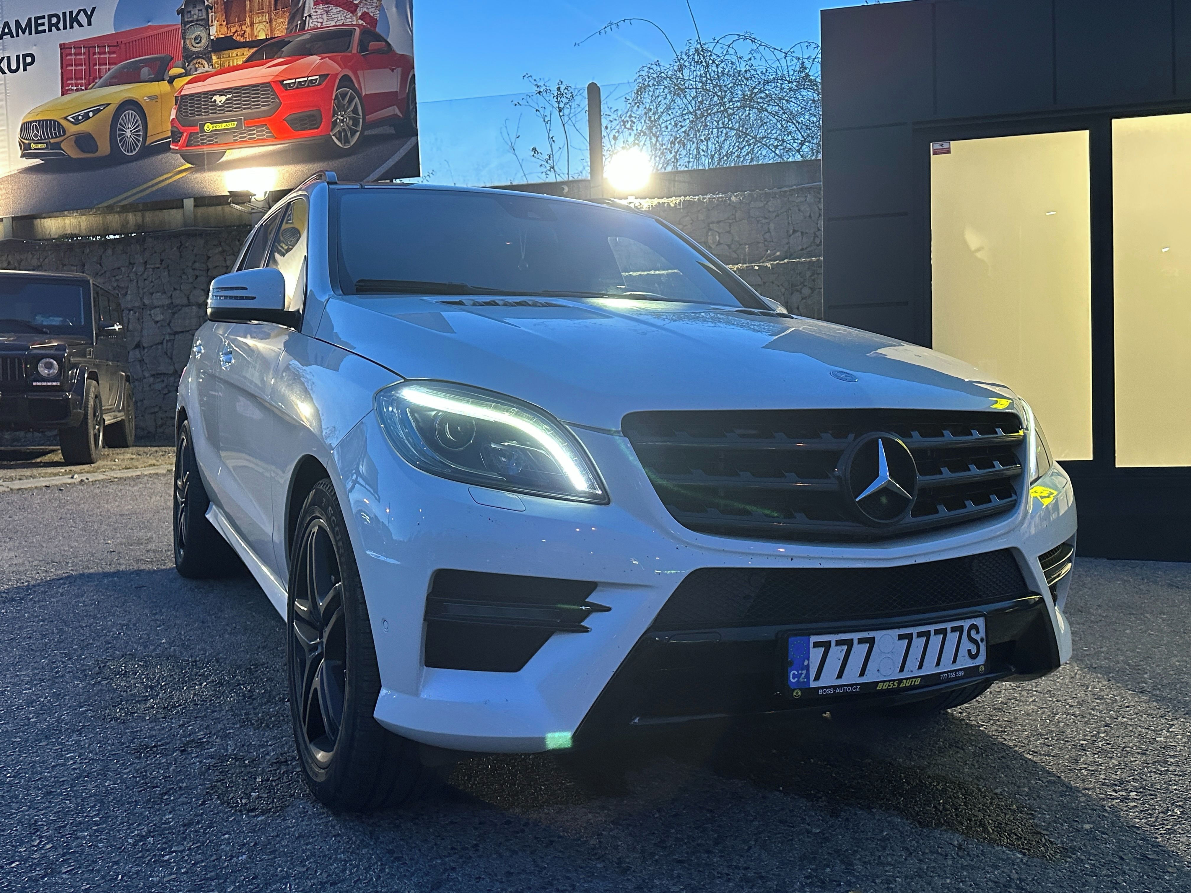 Mercedes-Benz ML, Mercedes-Benz ML 350 2012