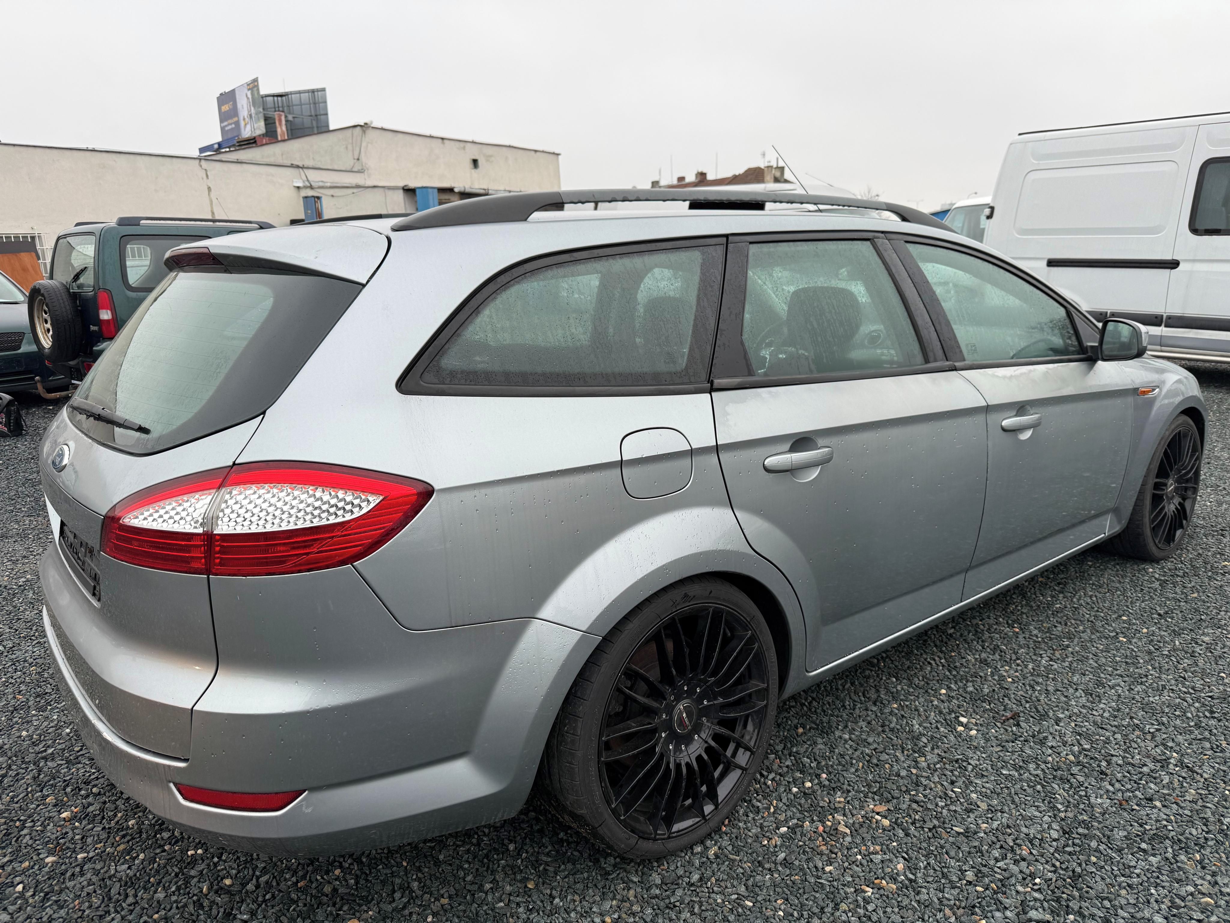 Ford Mondeo, 2.0 i Trend 107Kw - fotka 3