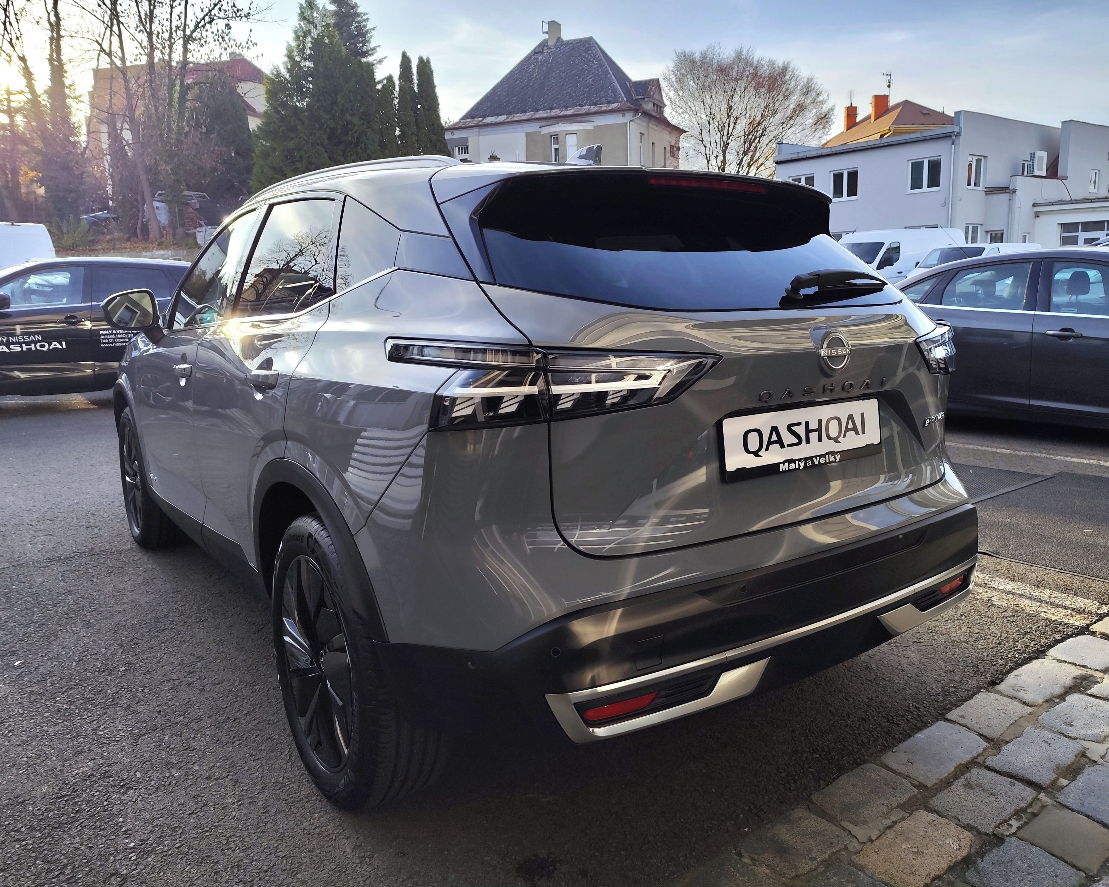 Nissan Qashqai, 1.5 E-POWER Tekna 140kW/190k - fotka 6