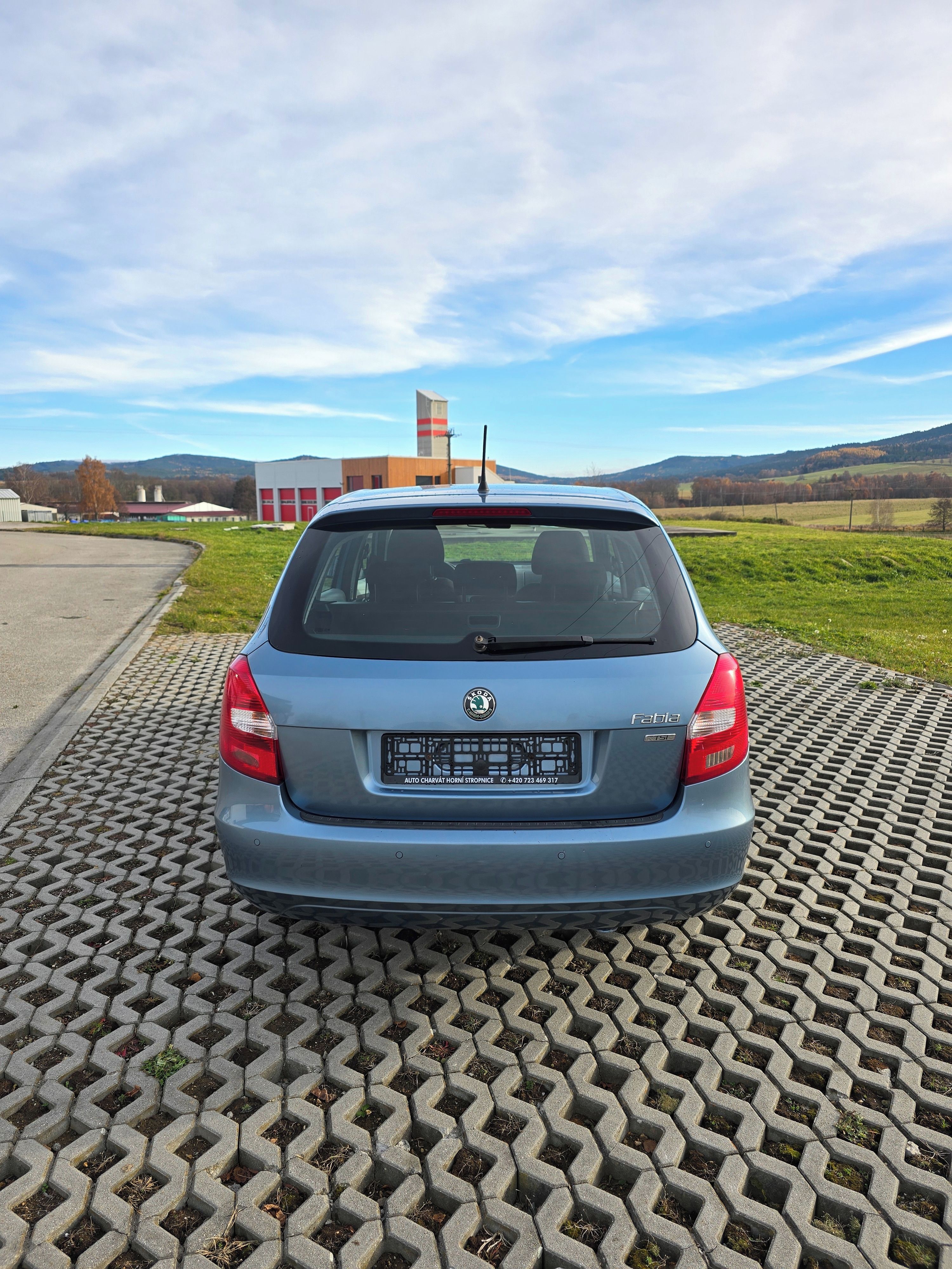 Škoda Fabia, 1.2 TSI Combi Ambition - fotka 6