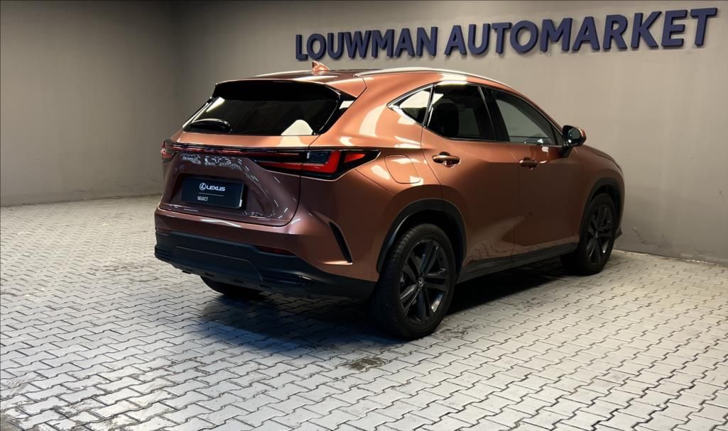 Lexus NX 450h+, 450H+ 2,5 PHEV PRESTIGE - fotka 2