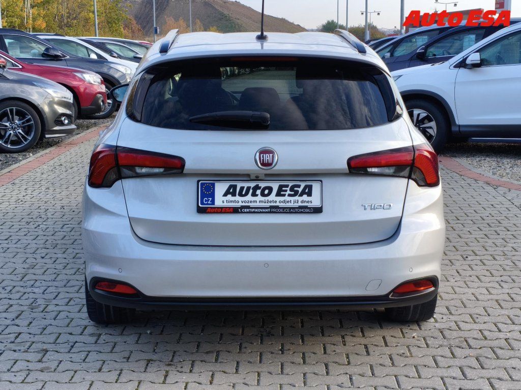Fiat Tipo, 1.6 MJT,Lounge,navi,kamera - fotka 5