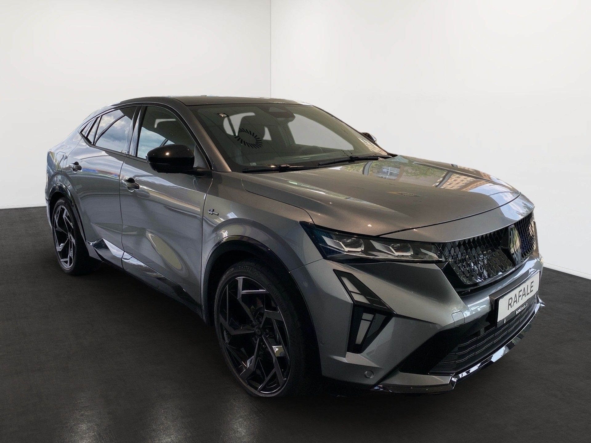 Renault Rafale, atelier Alpine E-Tech 4x4 300 - fotka 2