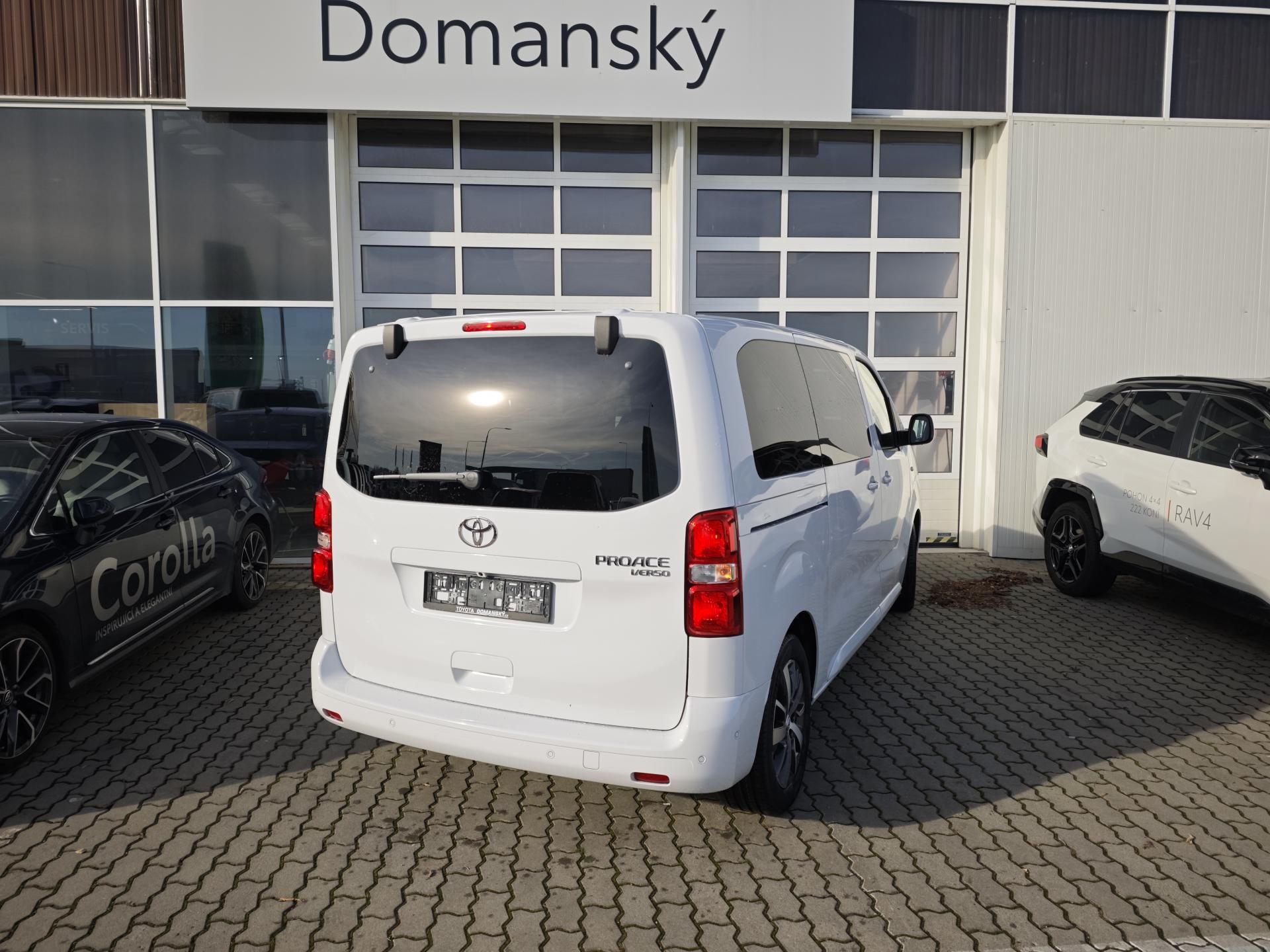 Toyota Proace Verso, 2.0D - 6 MT 144 L1 Family 8s - fotka 4