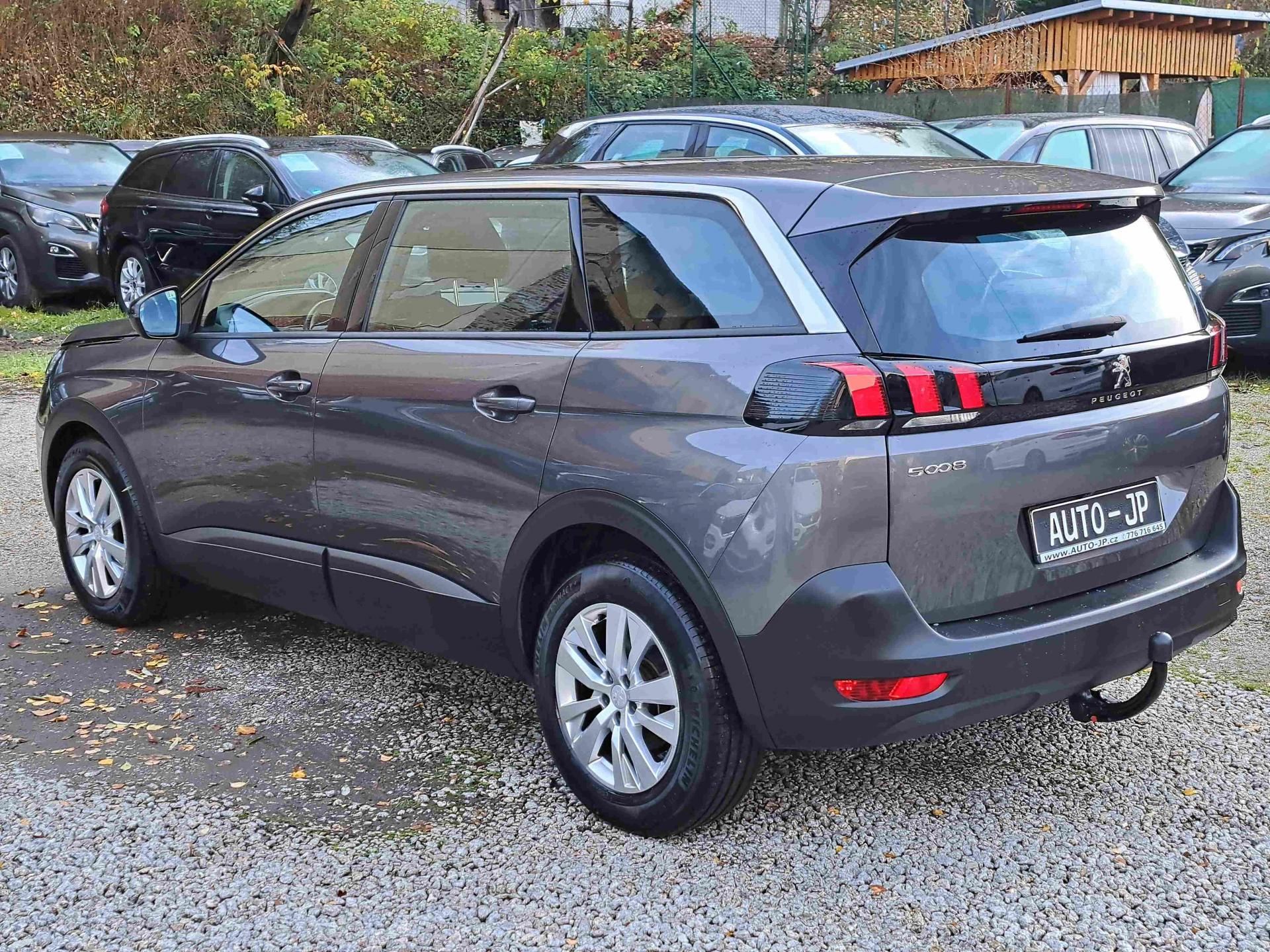 Peugeot 5008, STYLE 1,2 PT  EAT8 kamera NAVI - fotka 6