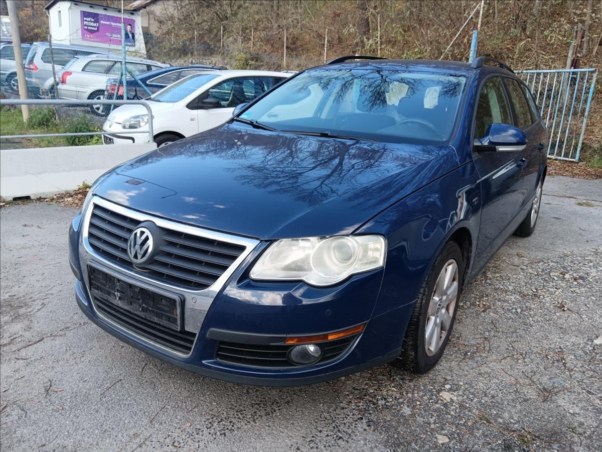 Volkswagen Passat Variant, 2,0 TDi CR Trendline - fotka 3