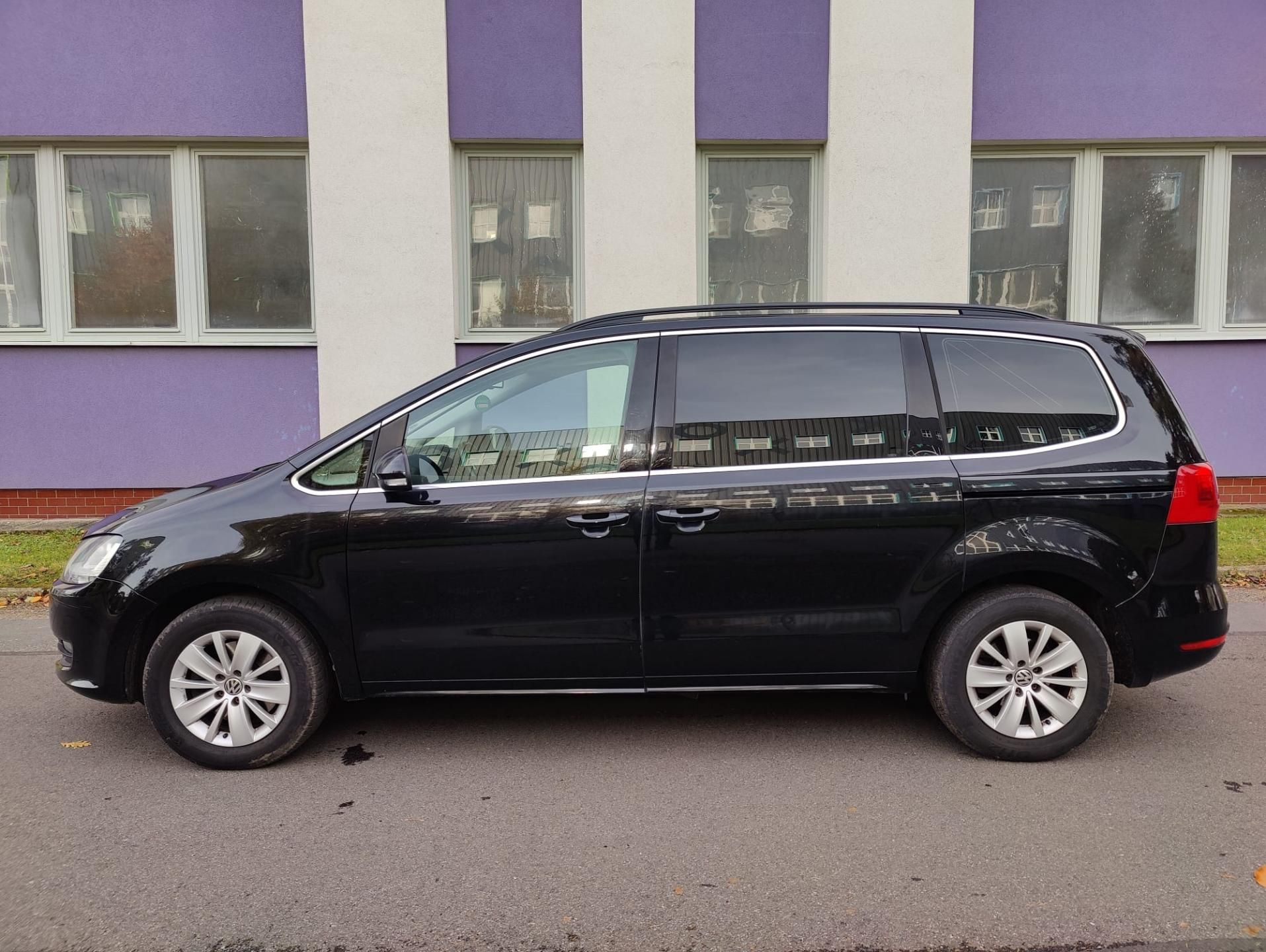 Volkswagen Sharan, 2,0 TDI / servis / pneu / - fotka 2