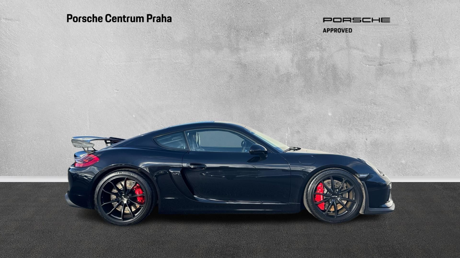 Porsche Cayman, GT4 - fotka 5
