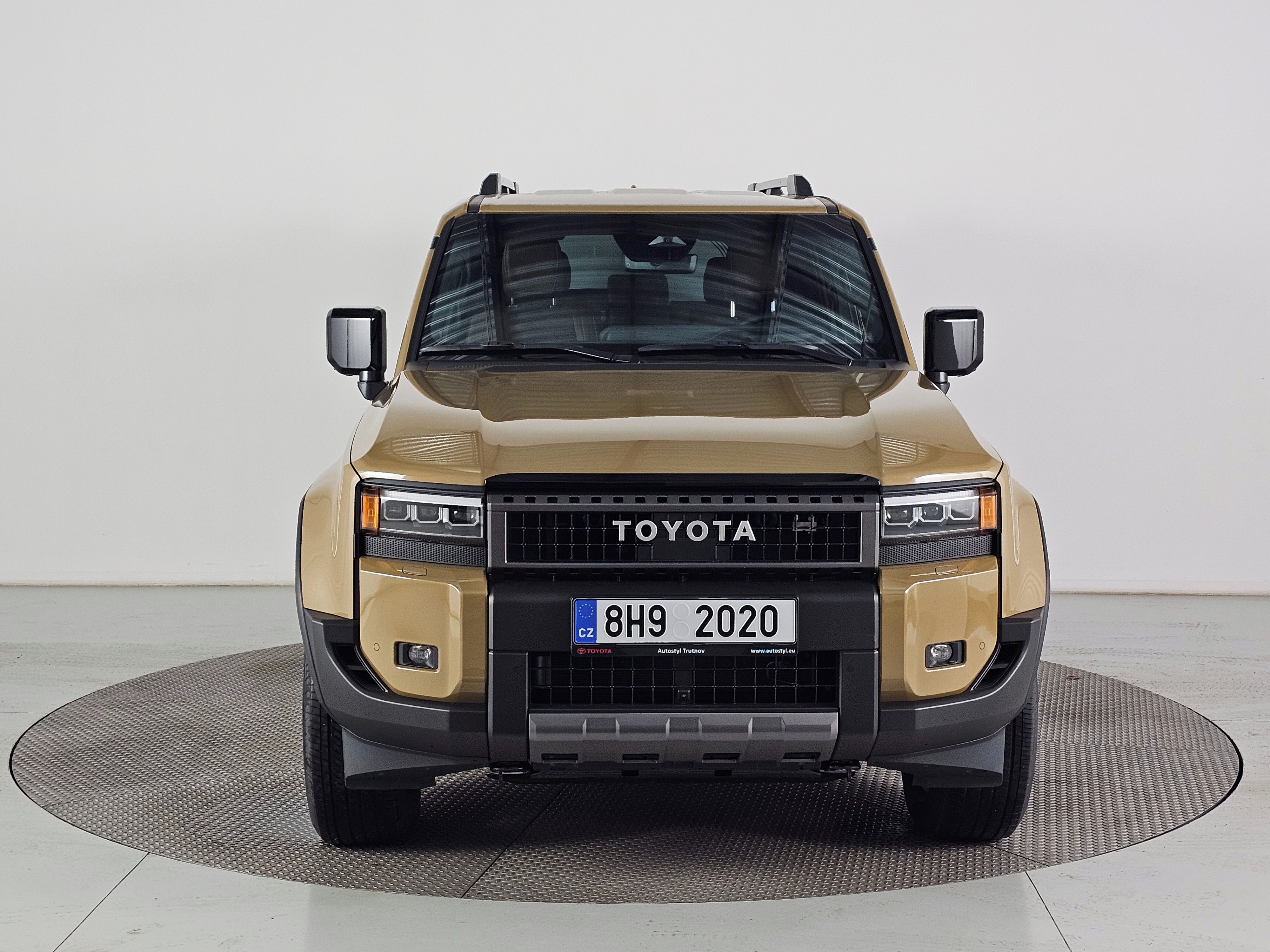 Toyota Land Cruiser, 250 2.8L Diesel Executive 8AT - fotka 3