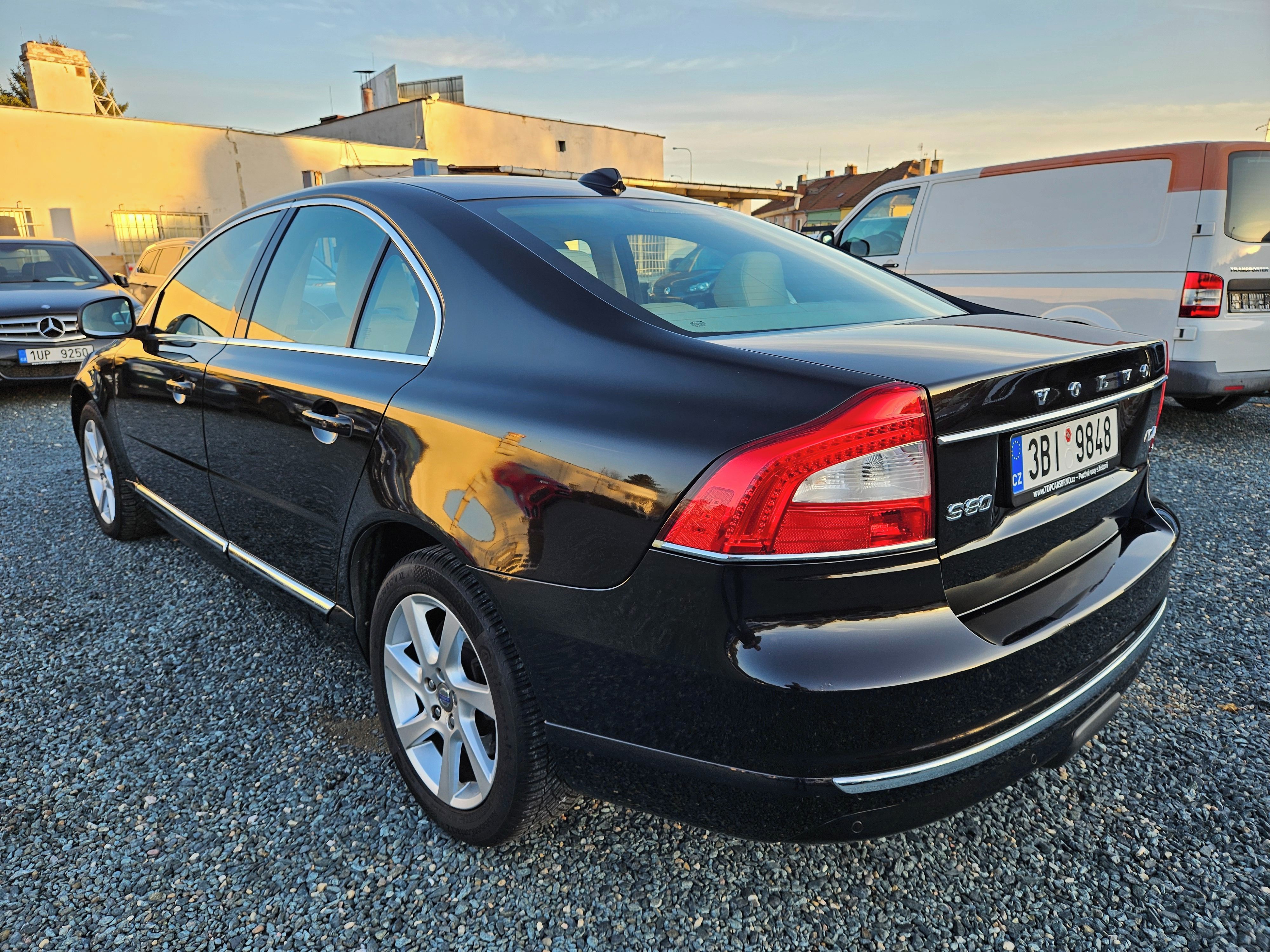 Volvo S80, 2.0 D4 120KW 5VÁLEC 2014 AUTOM - fotka 5