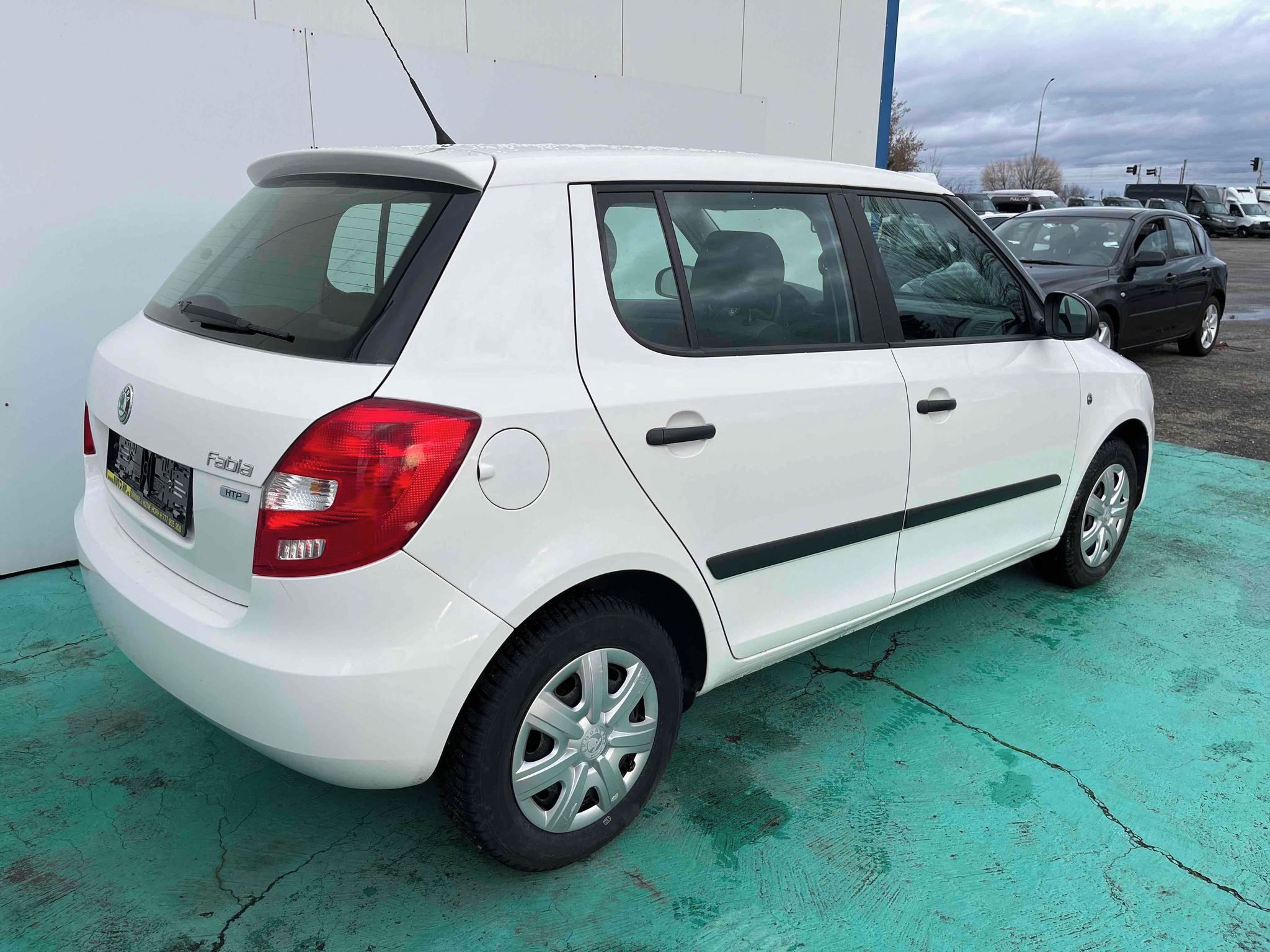 Škoda Fabia, 1.2i, 44kW, Klima - fotka 2