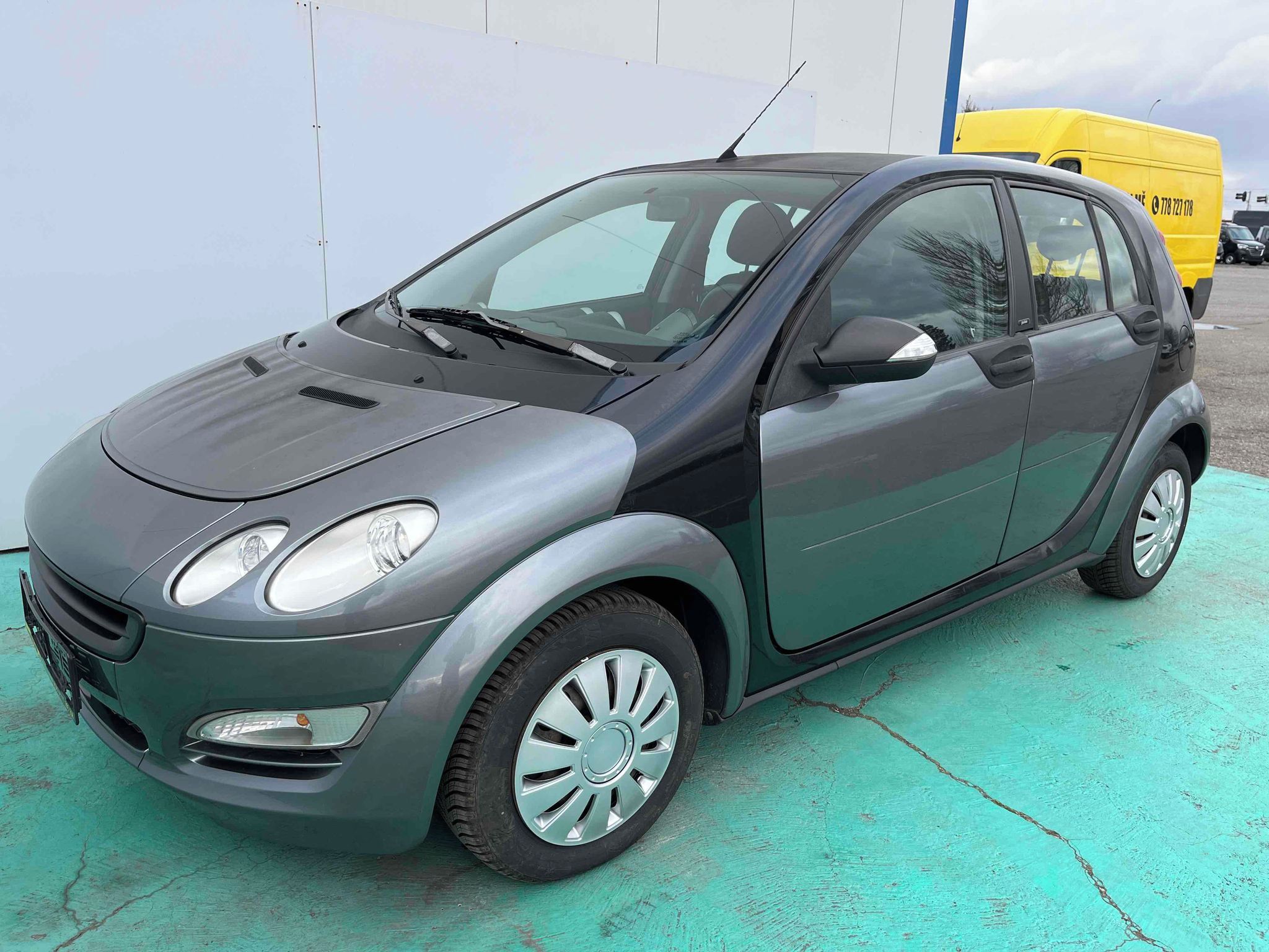 Smart Forfour, 1.3, 70kW, Klima - fotka 3