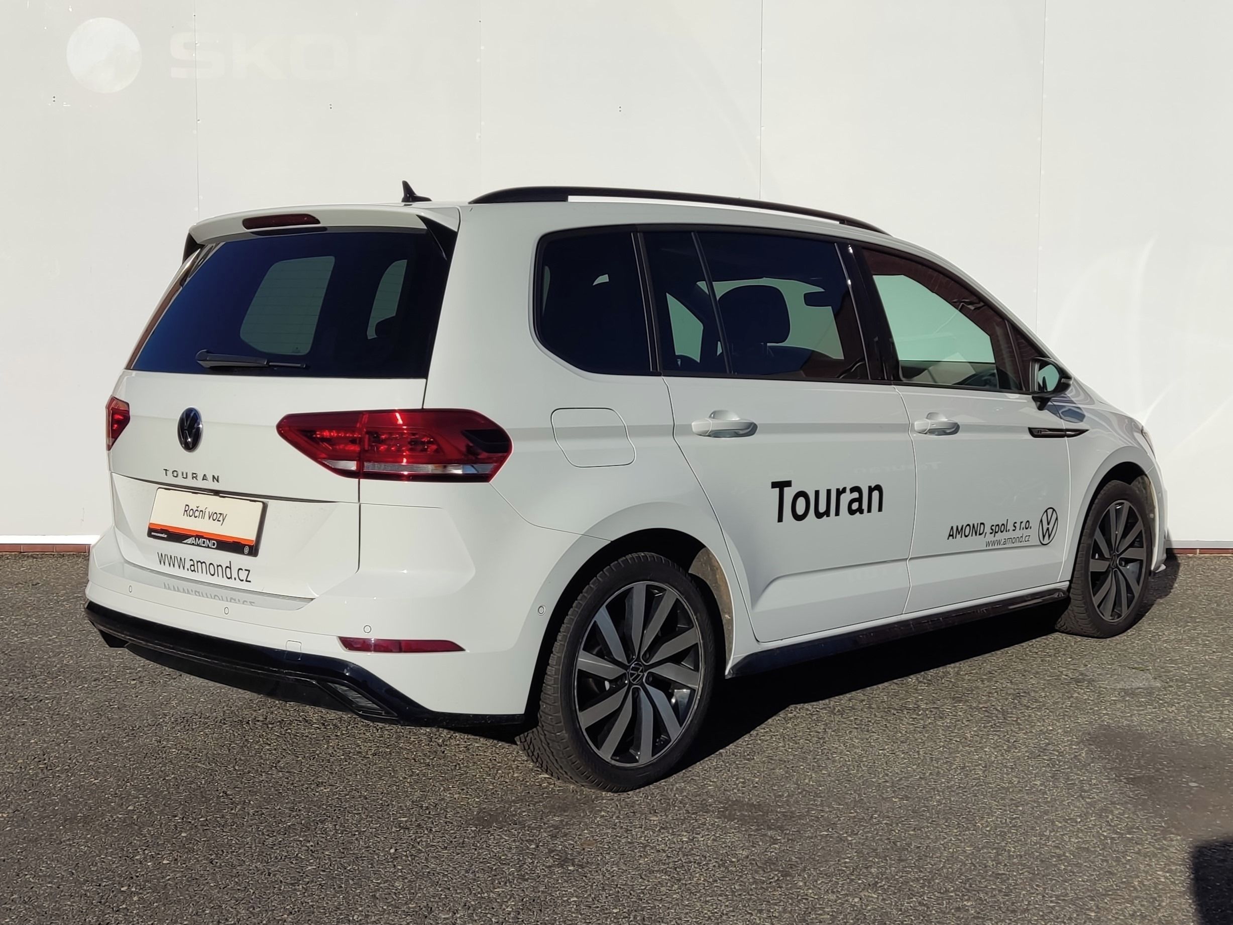 Volkswagen Touran, 1.5 TSI 110 kW DSG R-line - fotka 2