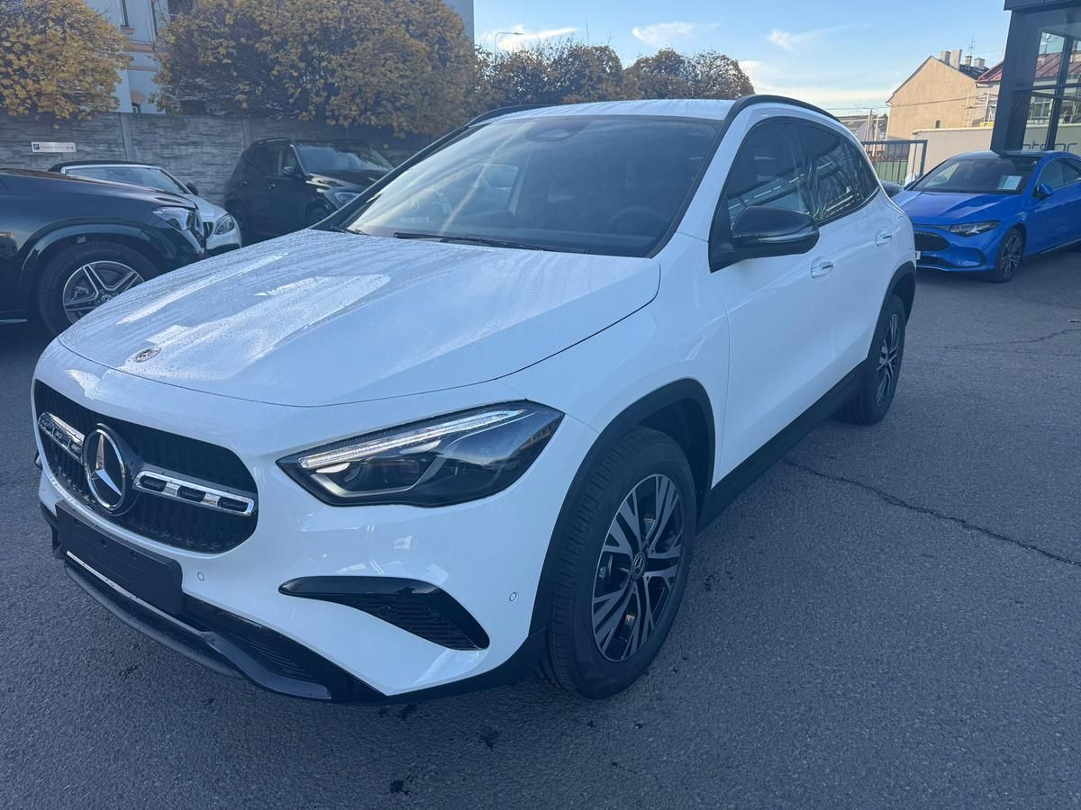 Mercedes-Benz GLA, 200 d 4MATIC - fotka 3