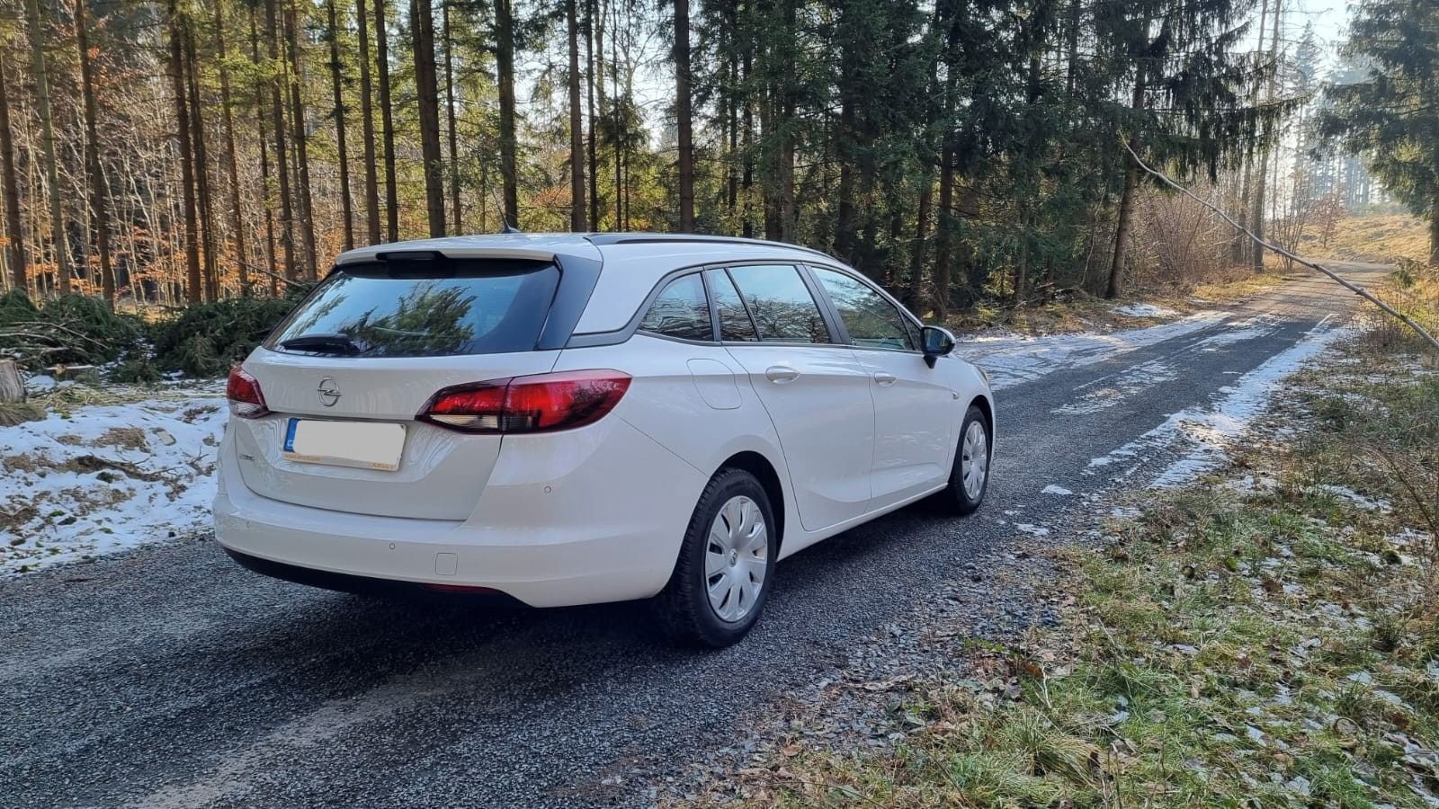 Opel Astra, 1.5 CDTi Sports Tourer, 77 kW - fotka 6