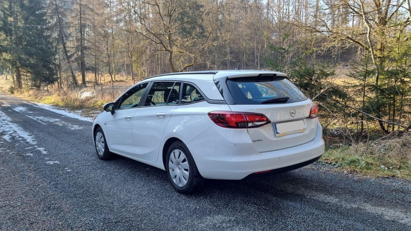Opel Astra, 1.5 CDTi Sports Tourer, 77 kW - fotka 3