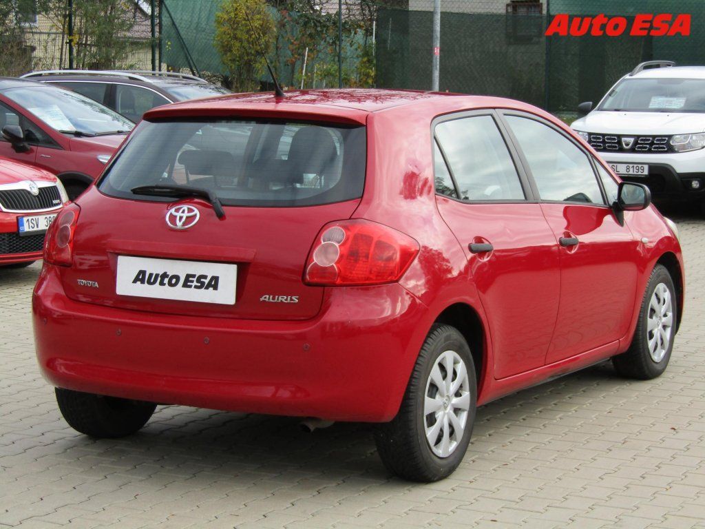 Toyota Auris, 1.3 VVT-i,AC,STK8/27 - fotka 4