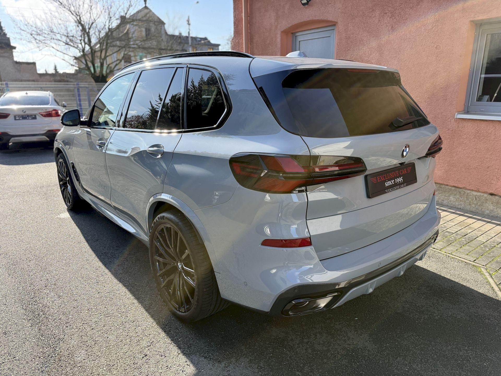 BMW X5, xDrive40d M-PRO Individ. Gar.+ - fotka 3
