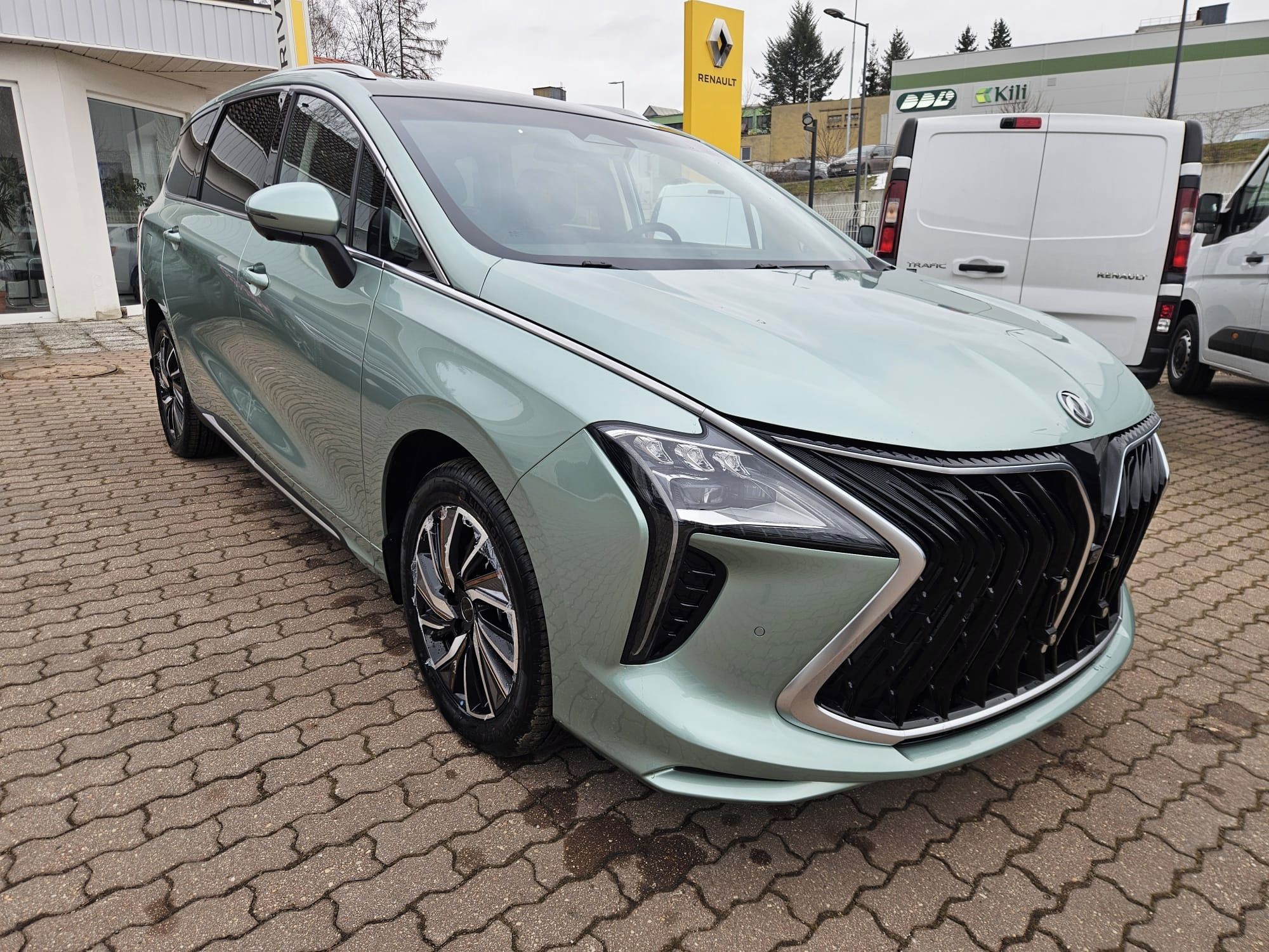 Dongfeng U-Tour, Exclusive FR