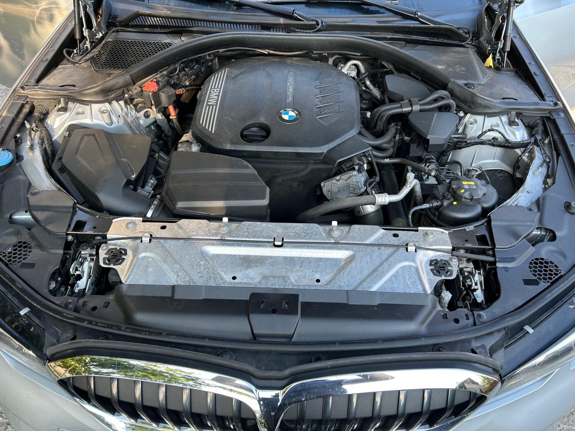 BMW Řada 3, 320d Xdrive - CZ - DPH - fotka 6