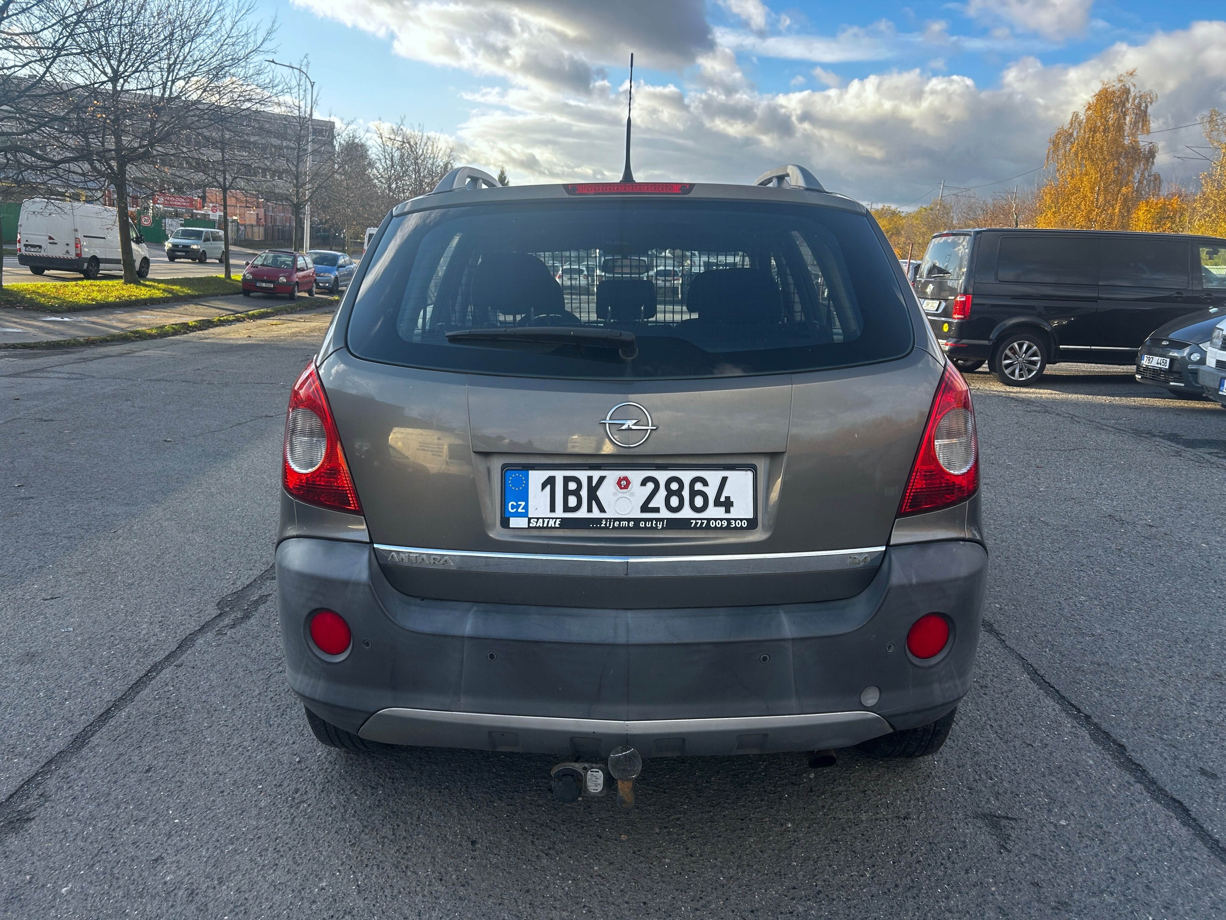 Opel Antara, 2,4 16V 4x4 - fotka 6
