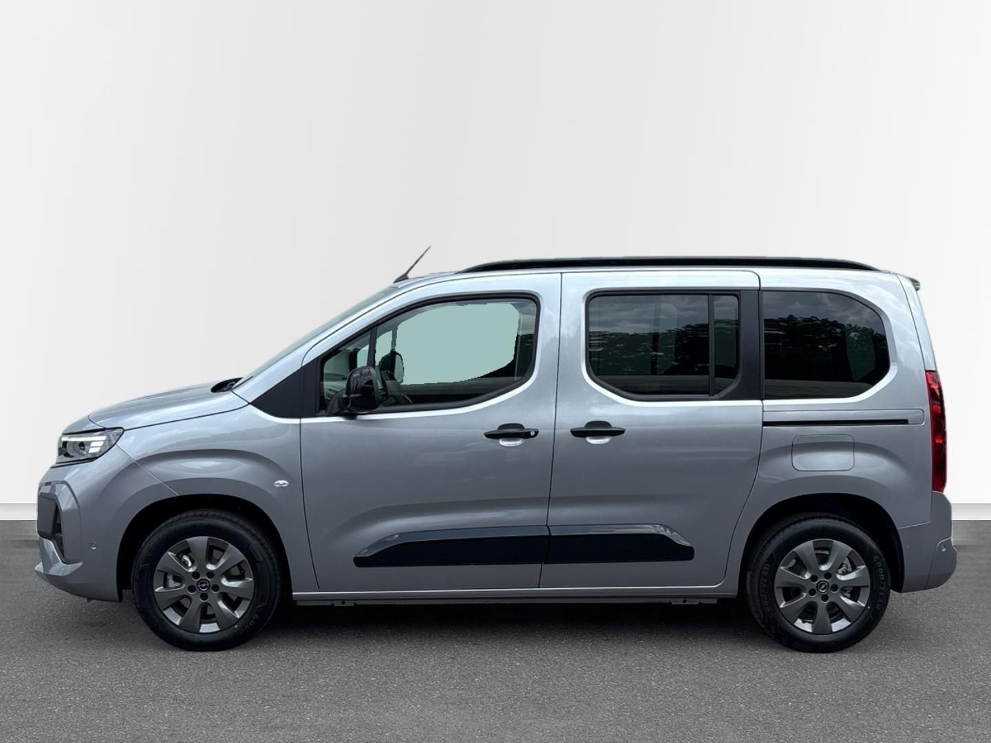 Opel Combo, 1.5 CDTi 130k Elegance Plus - fotka 2